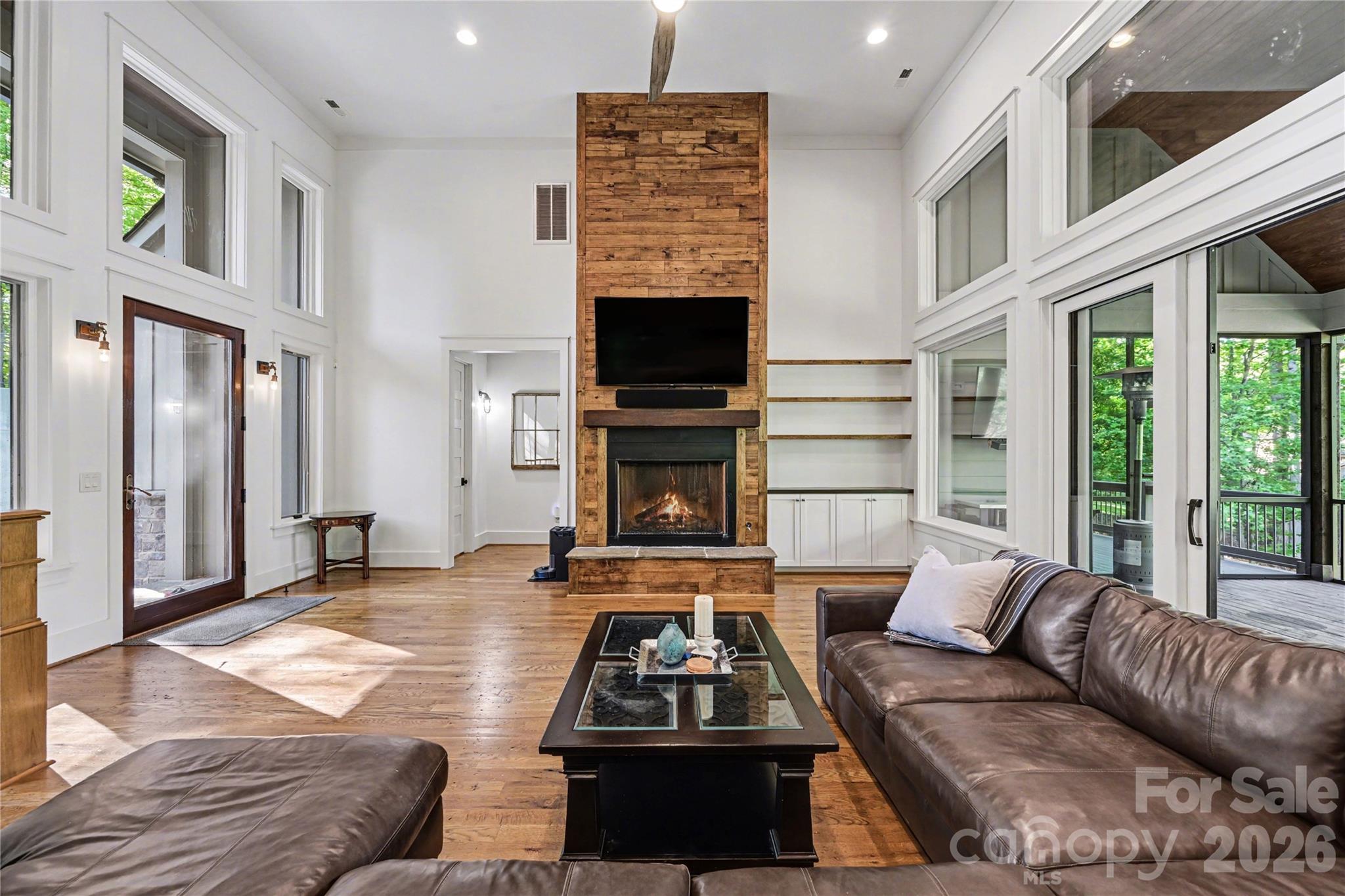 142 Lakeview Shores Loop — Mooresville