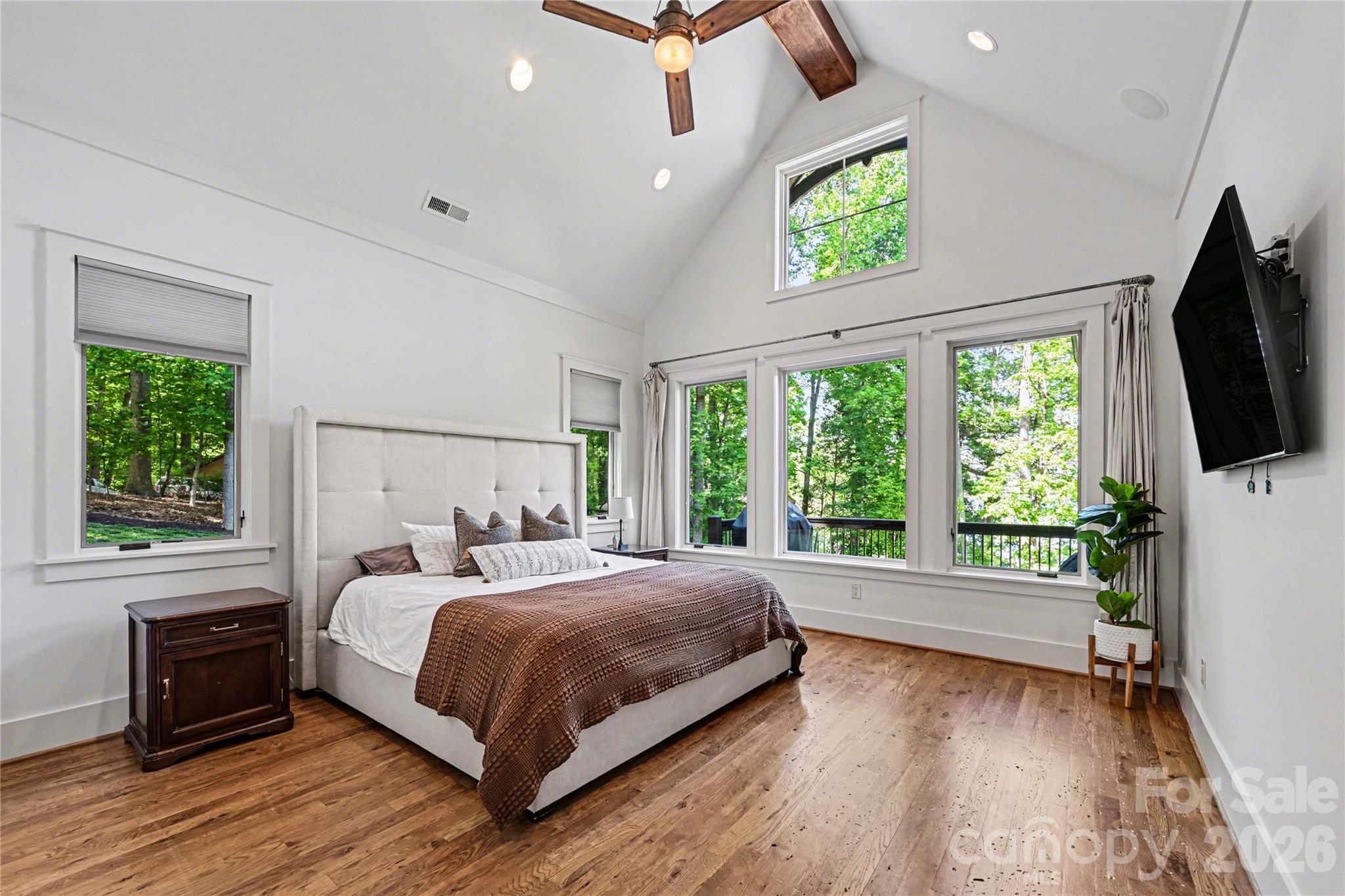 142 Lakeview Shores Loop — Mooresville