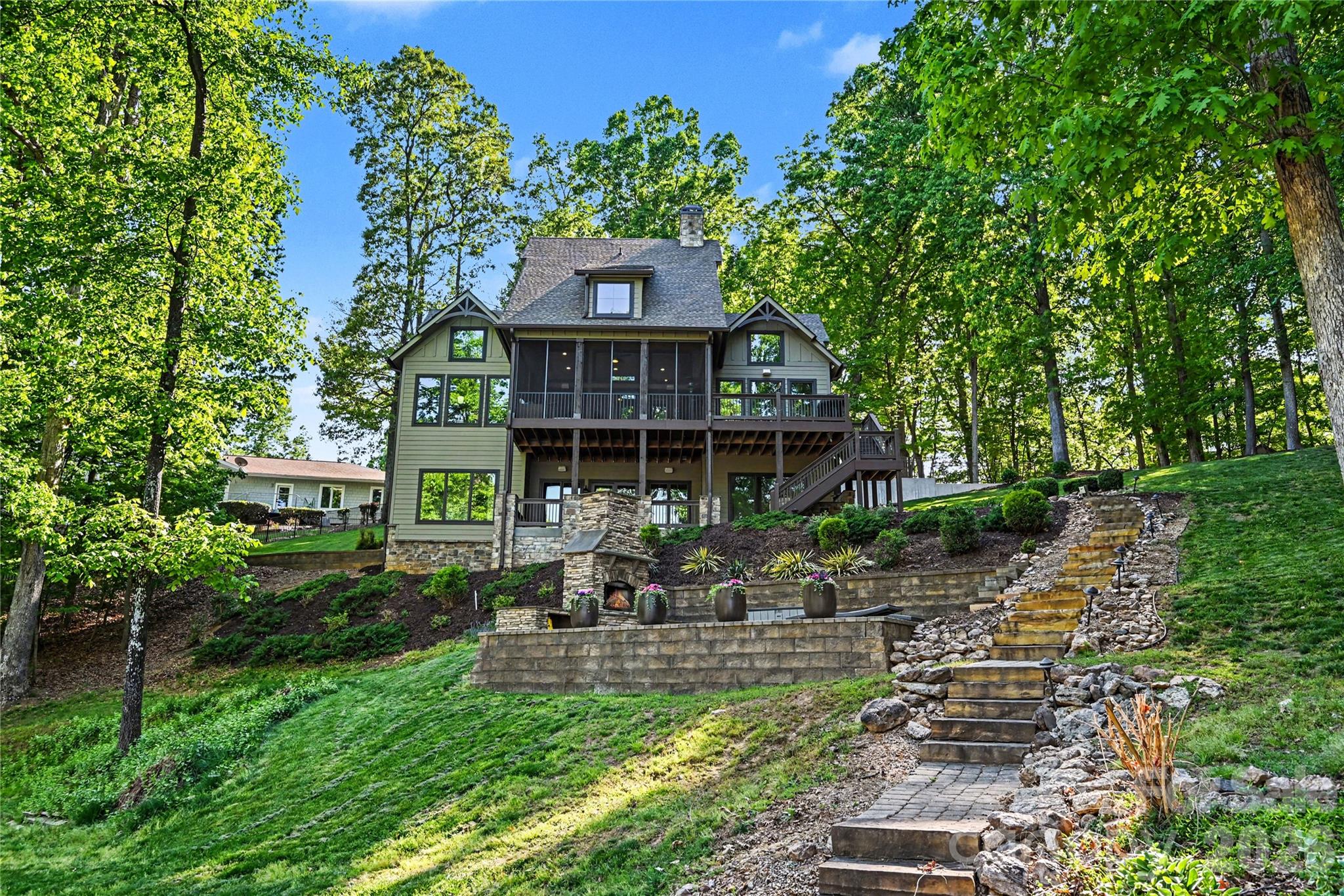 142 Lakeview Shores Loop — Mooresville