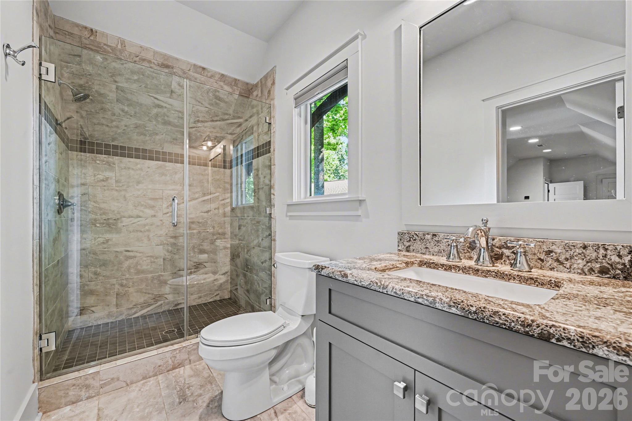 142 Lakeview Shores Loop — Mooresville