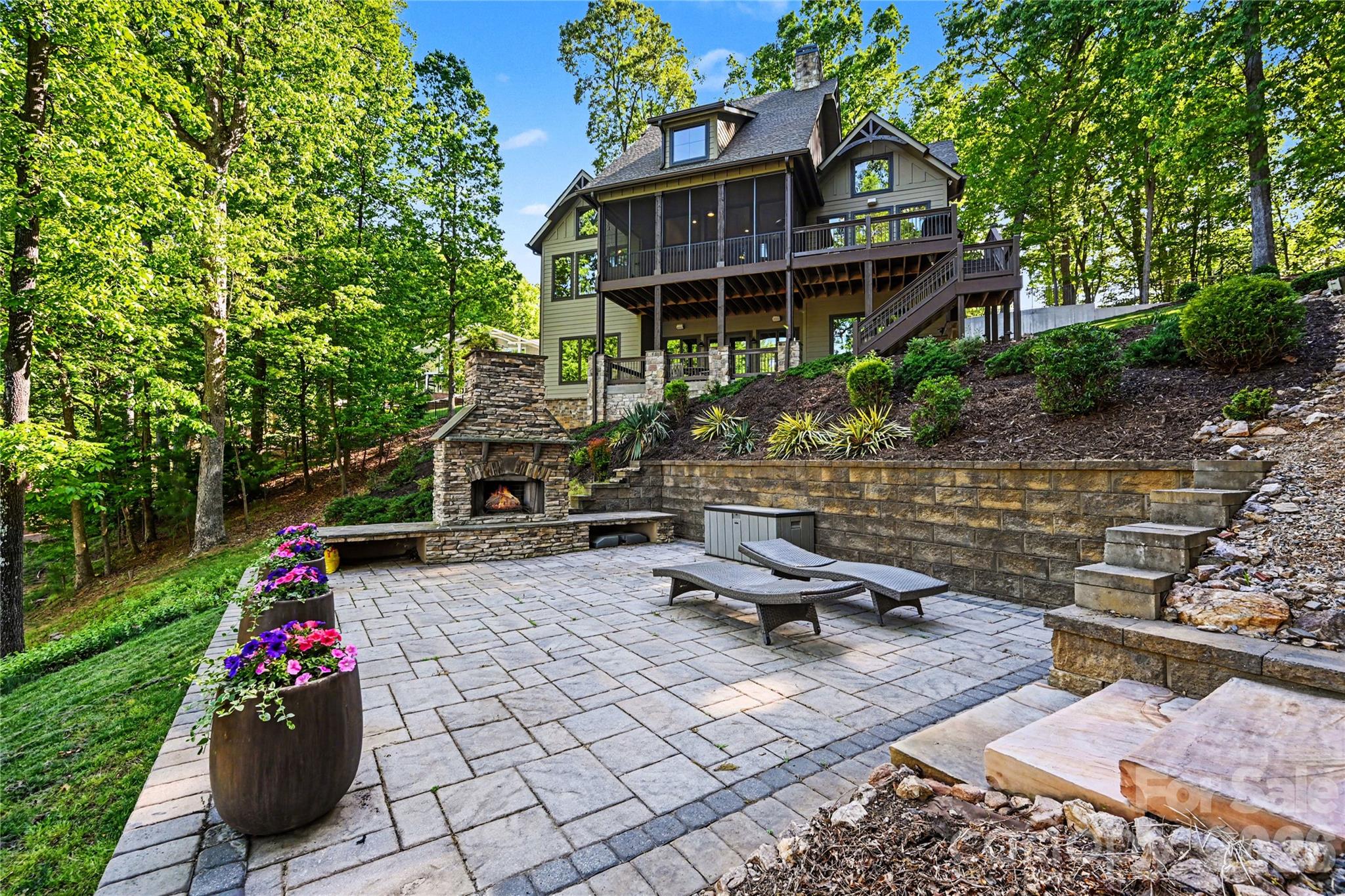 142 Lakeview Shores Loop — Mooresville