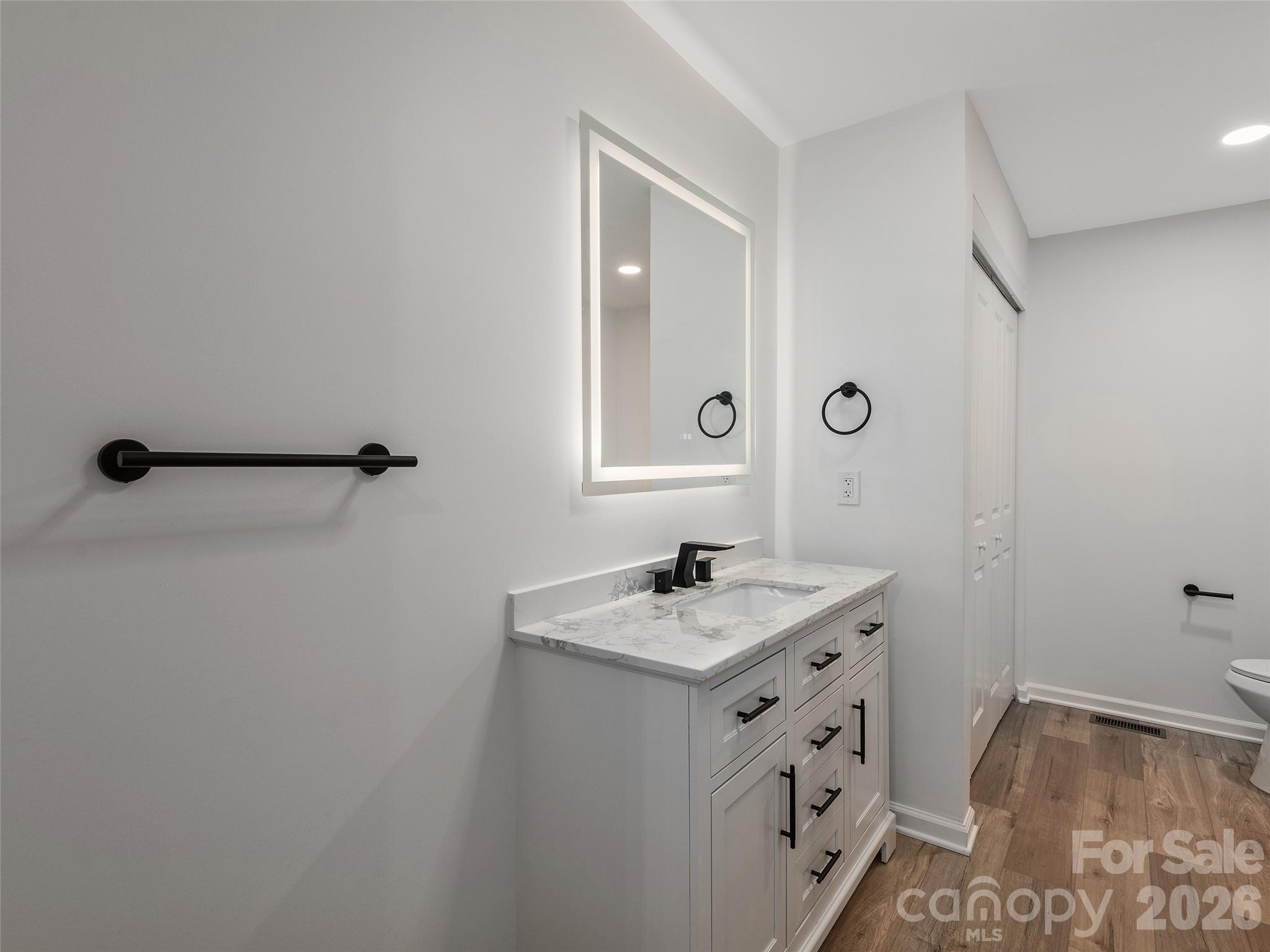 209 Ivy Hill Road — Hendersonville
