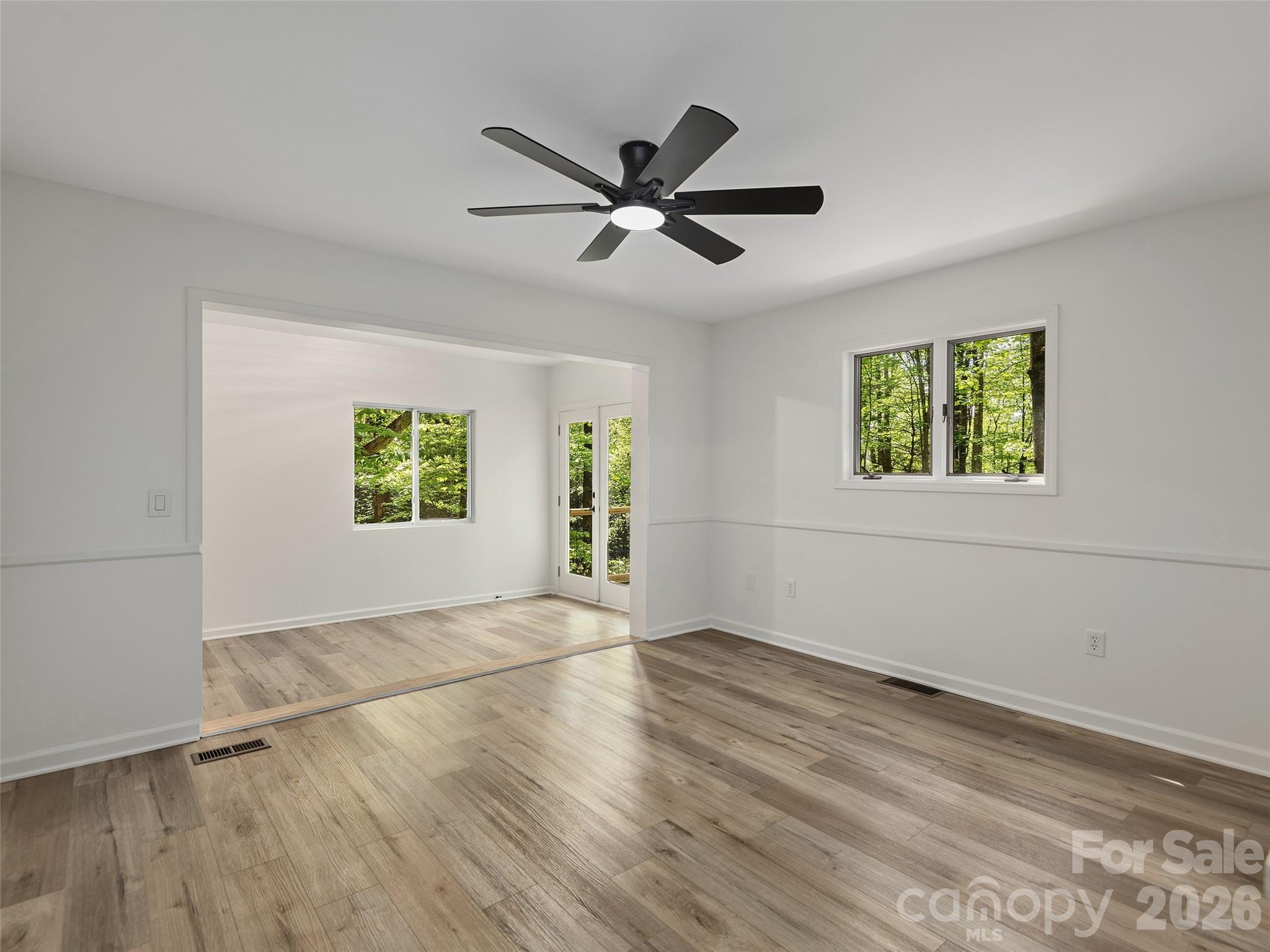 209 Ivy Hill Road — Hendersonville