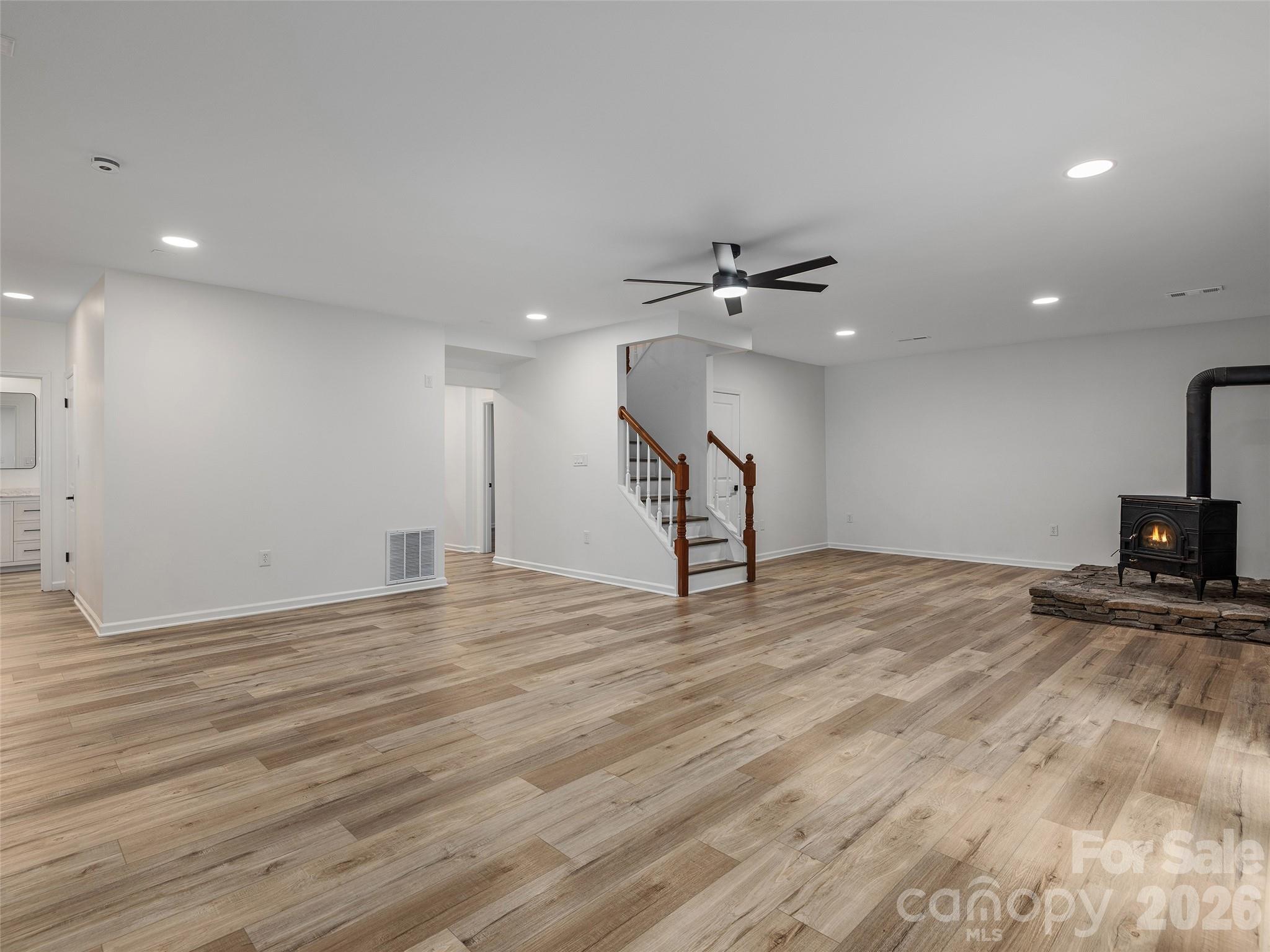 209 Ivy Hill Road — Hendersonville