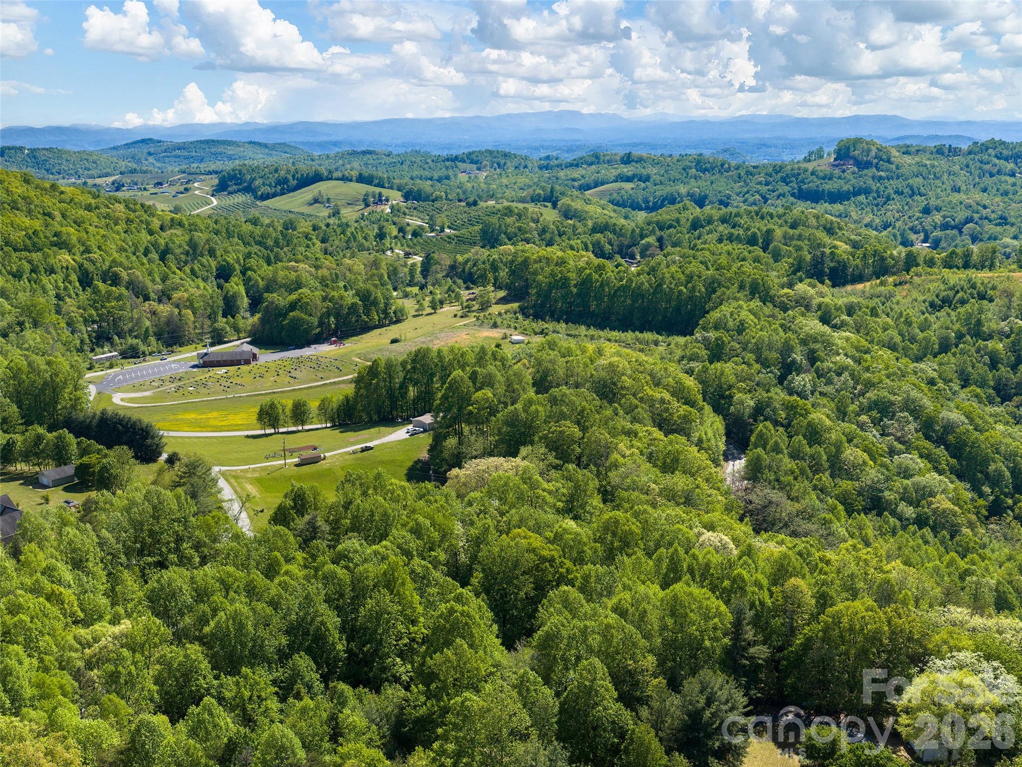 209 Ivy Hill Road — Hendersonville