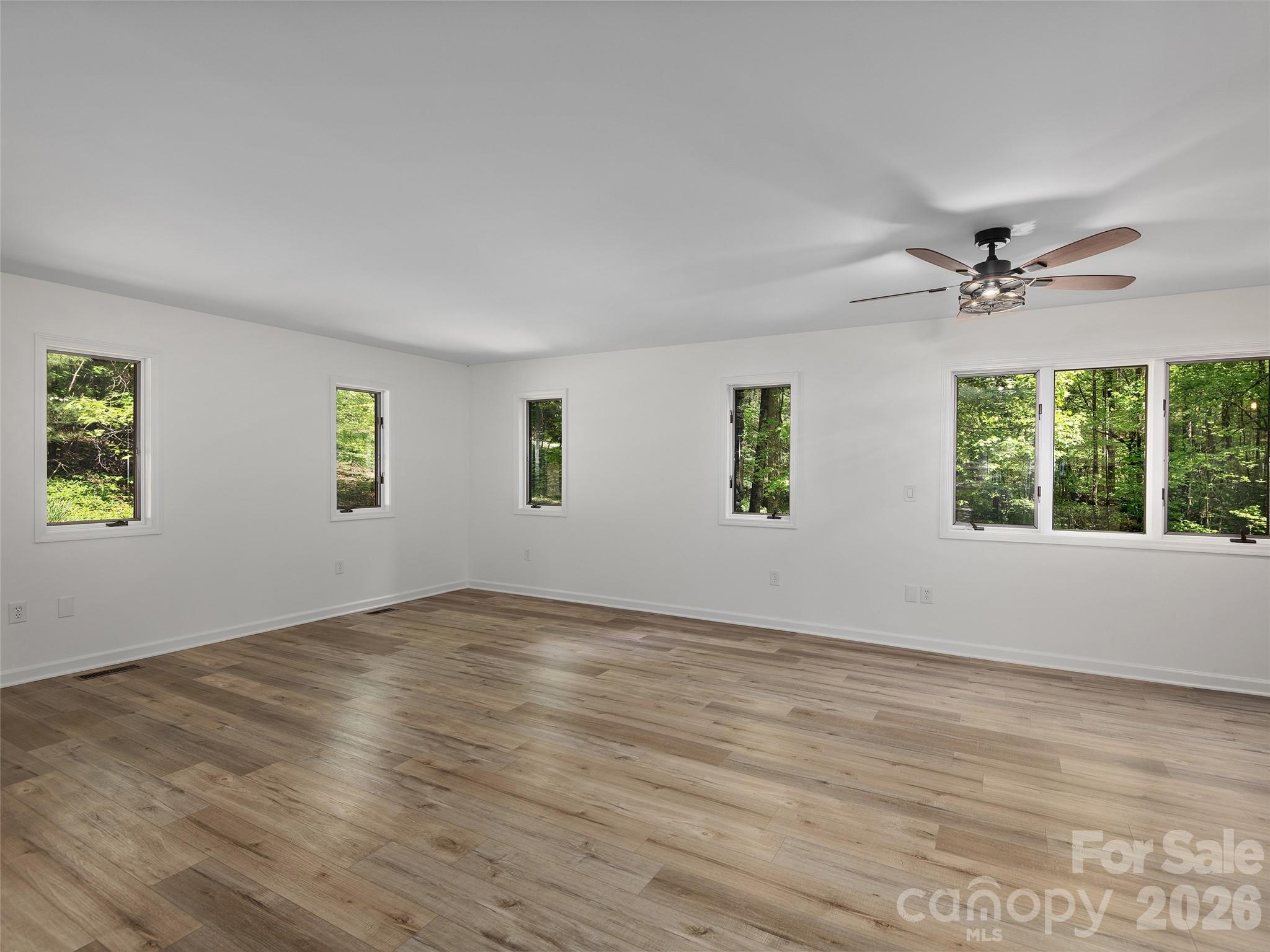 209 Ivy Hill Road — Hendersonville