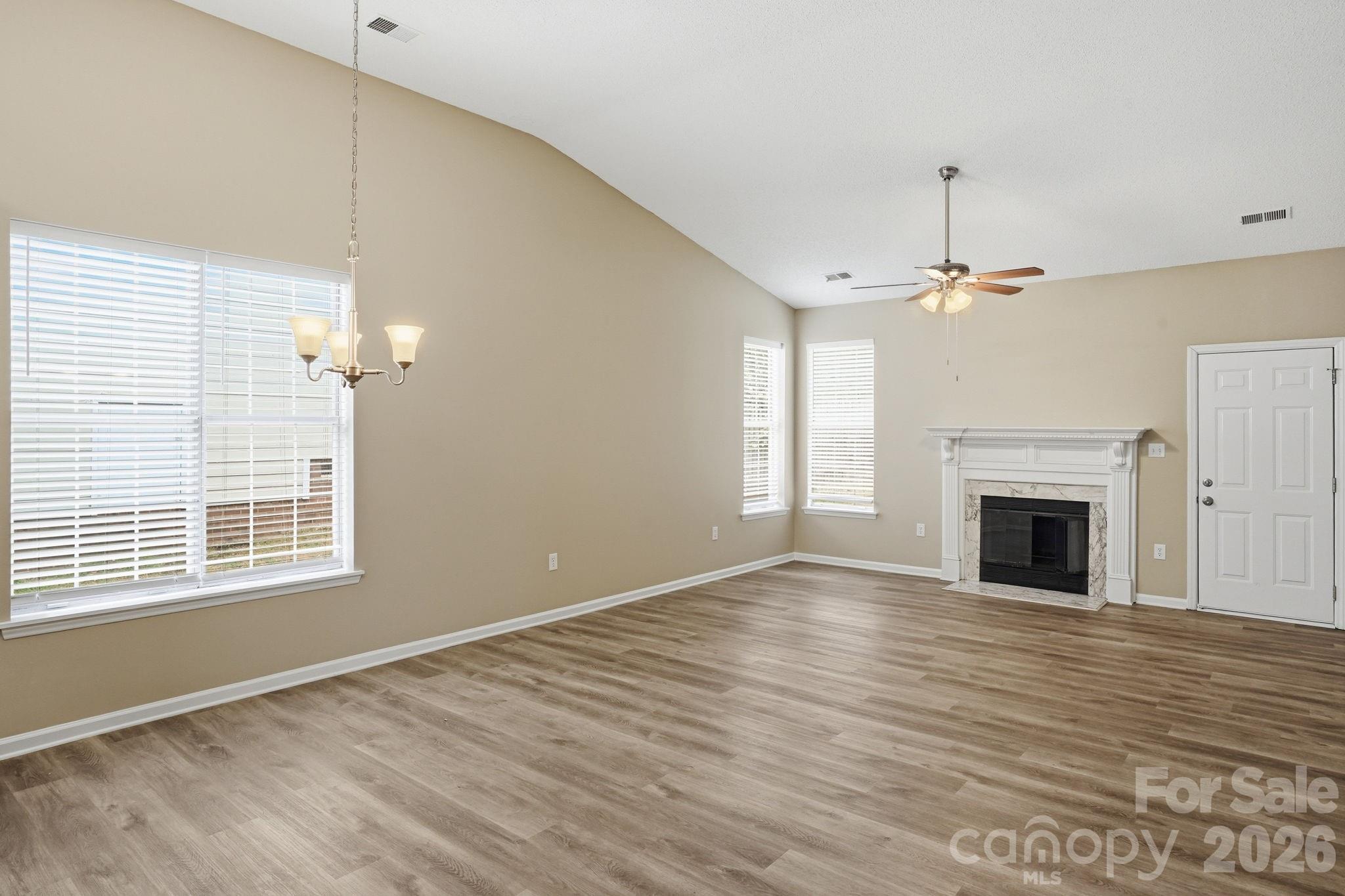 7200 Daerwood Place — Charlotte