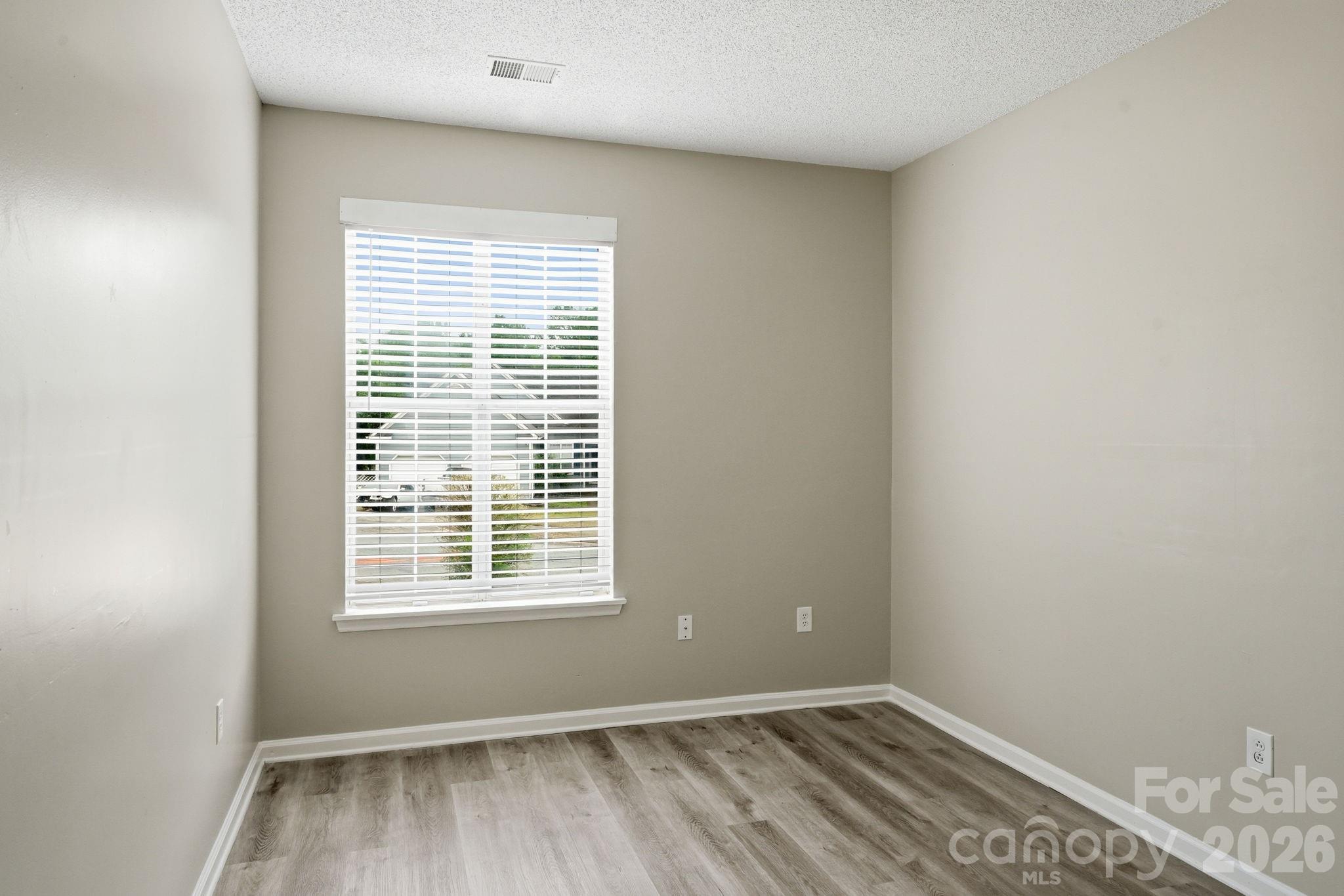 7200 Daerwood Place — Charlotte