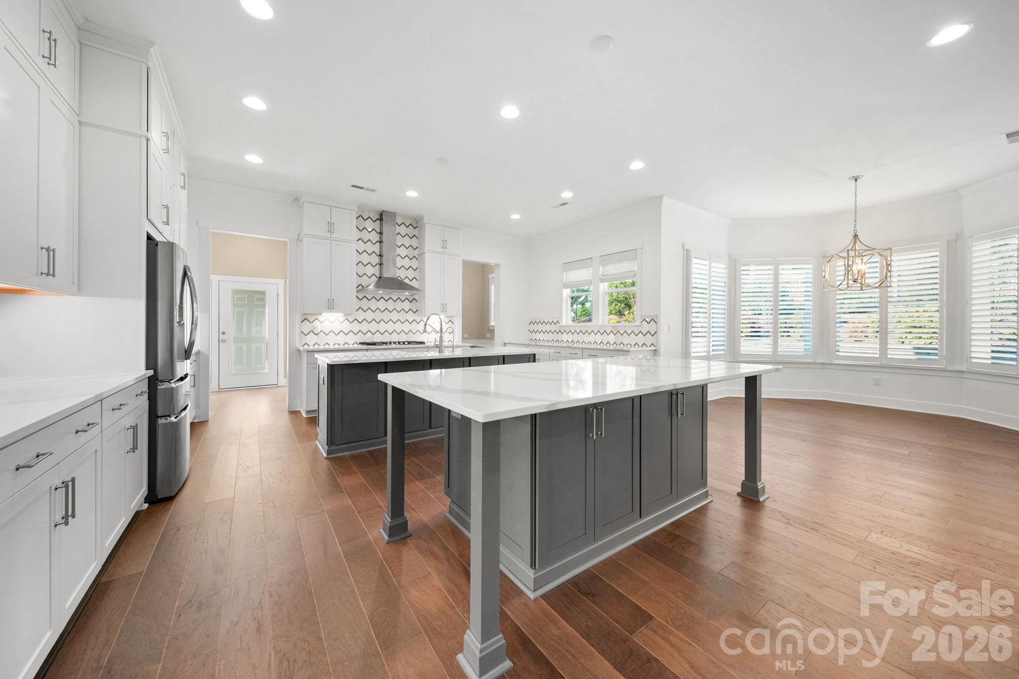 14104 Hollins Grove Avenue — Huntersville