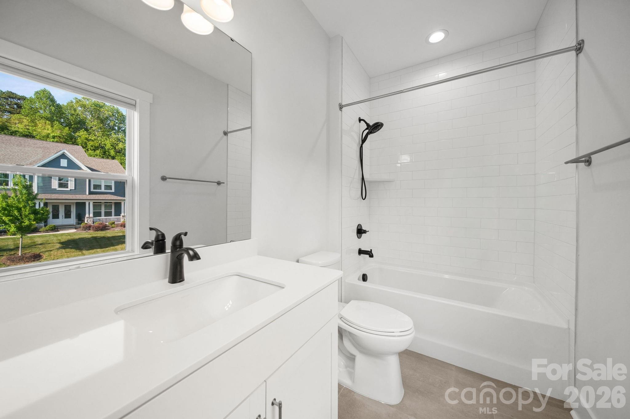 14104 Hollins Grove Avenue — Huntersville