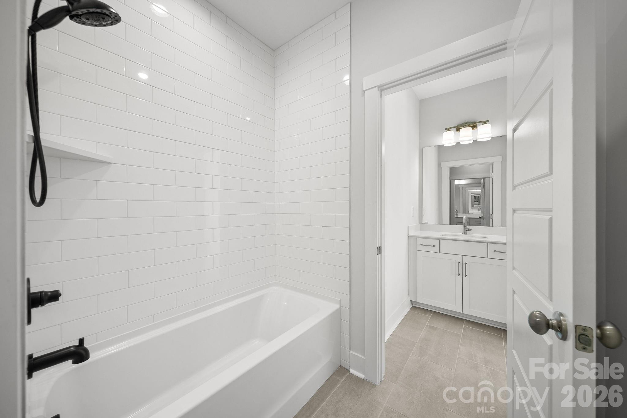 14104 Hollins Grove Avenue — Huntersville