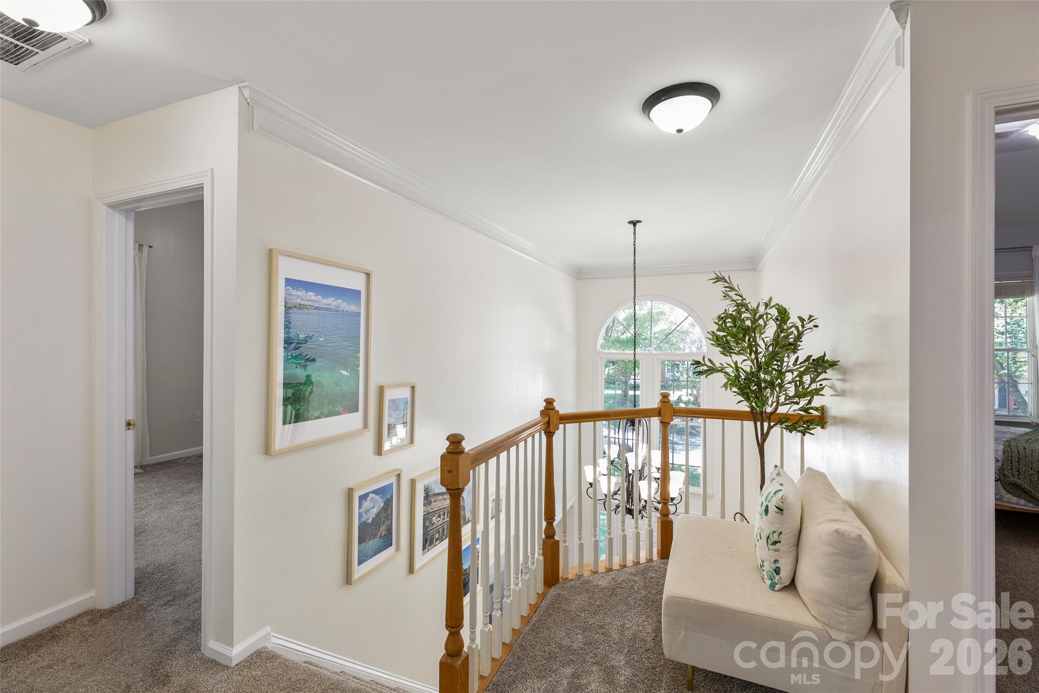 8906 Glade Court — Huntersville