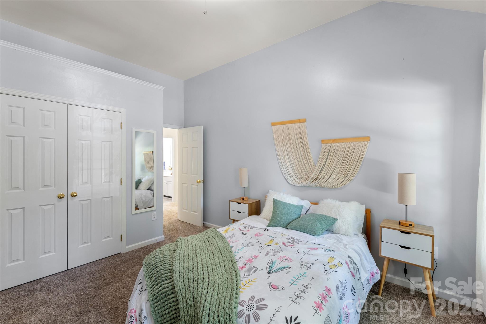 8906 Glade Court — Huntersville