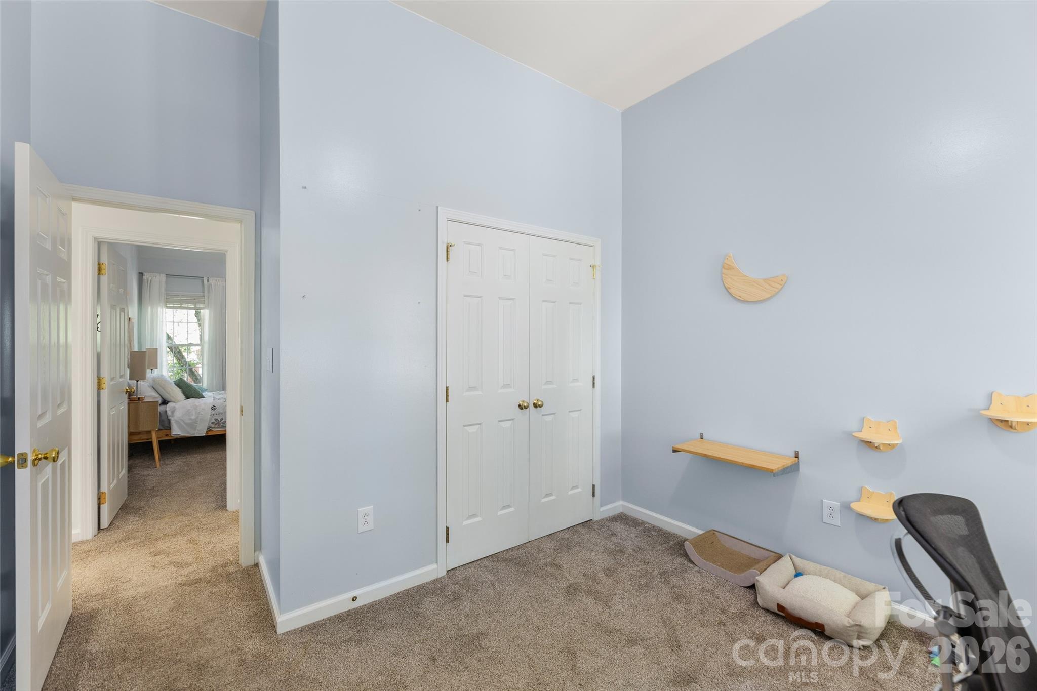 8906 Glade Court — Huntersville