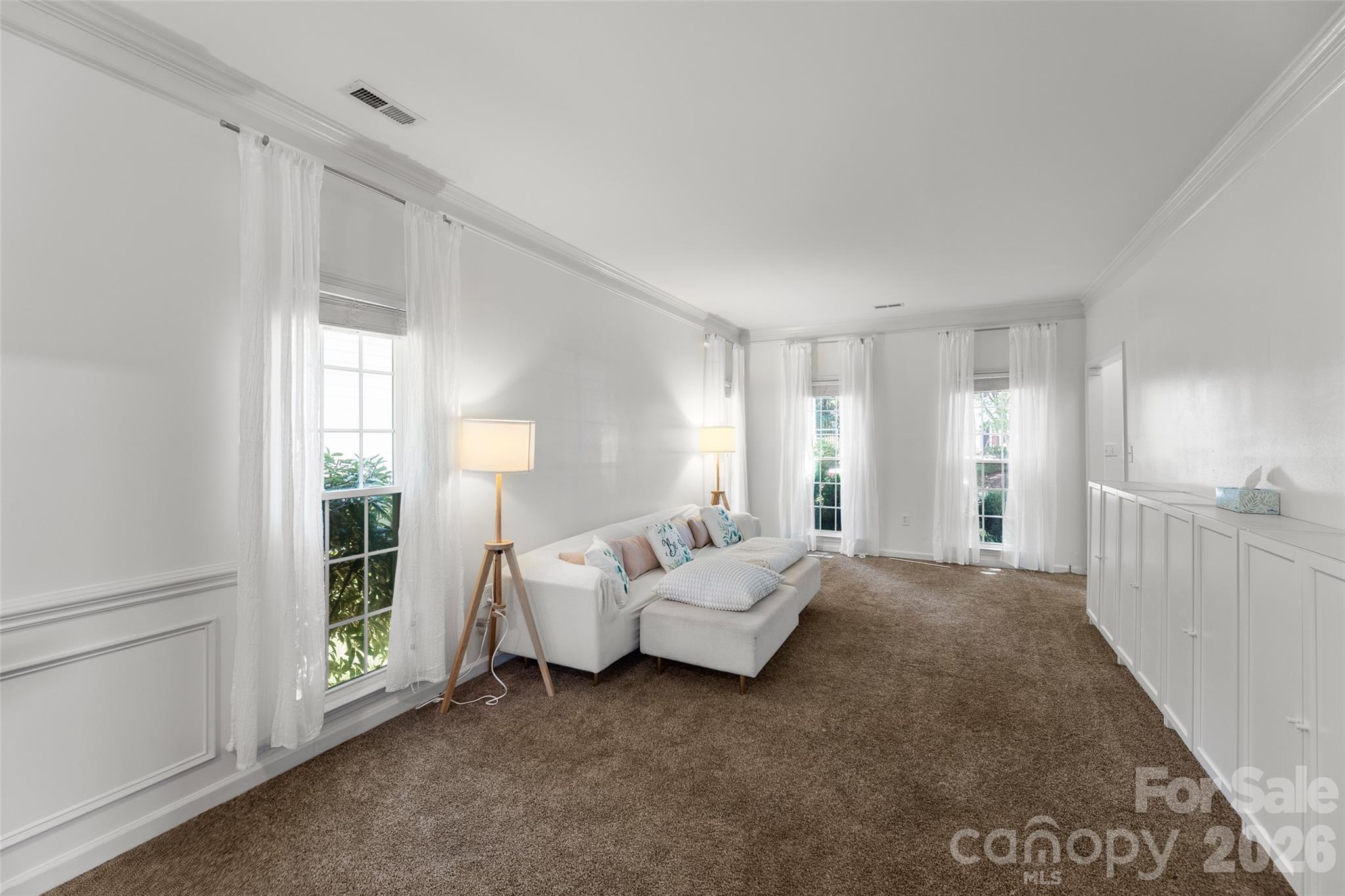 8906 Glade Court — Huntersville
