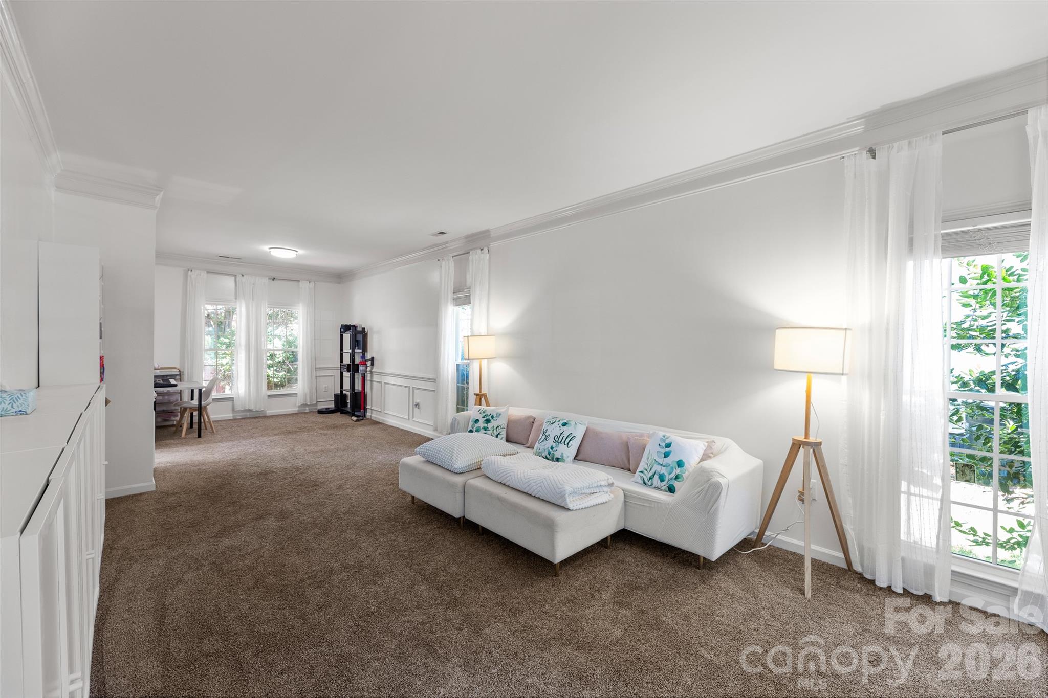 8906 Glade Court — Huntersville