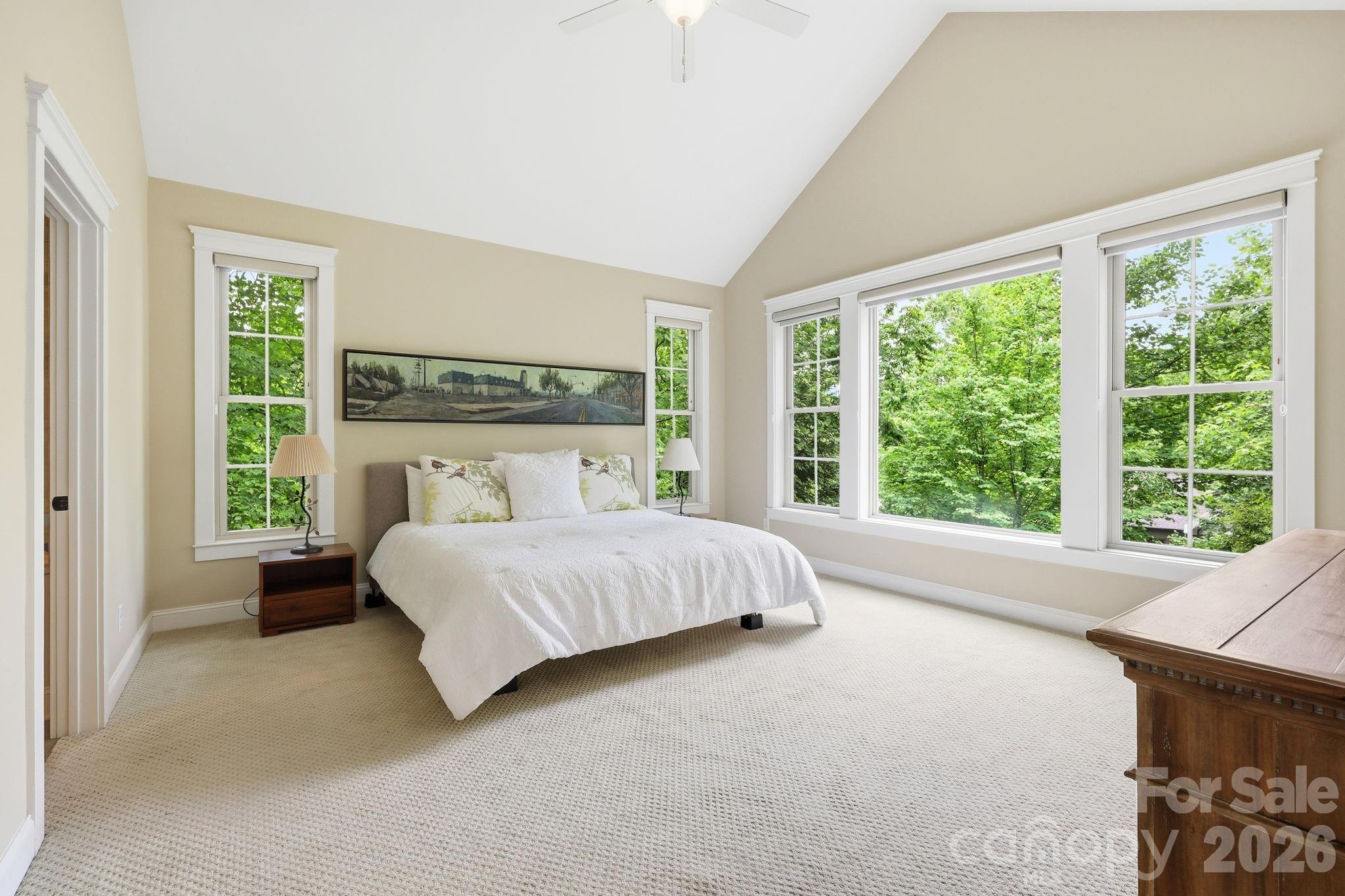 129 Orvis Stone Circle — Biltmore Lake