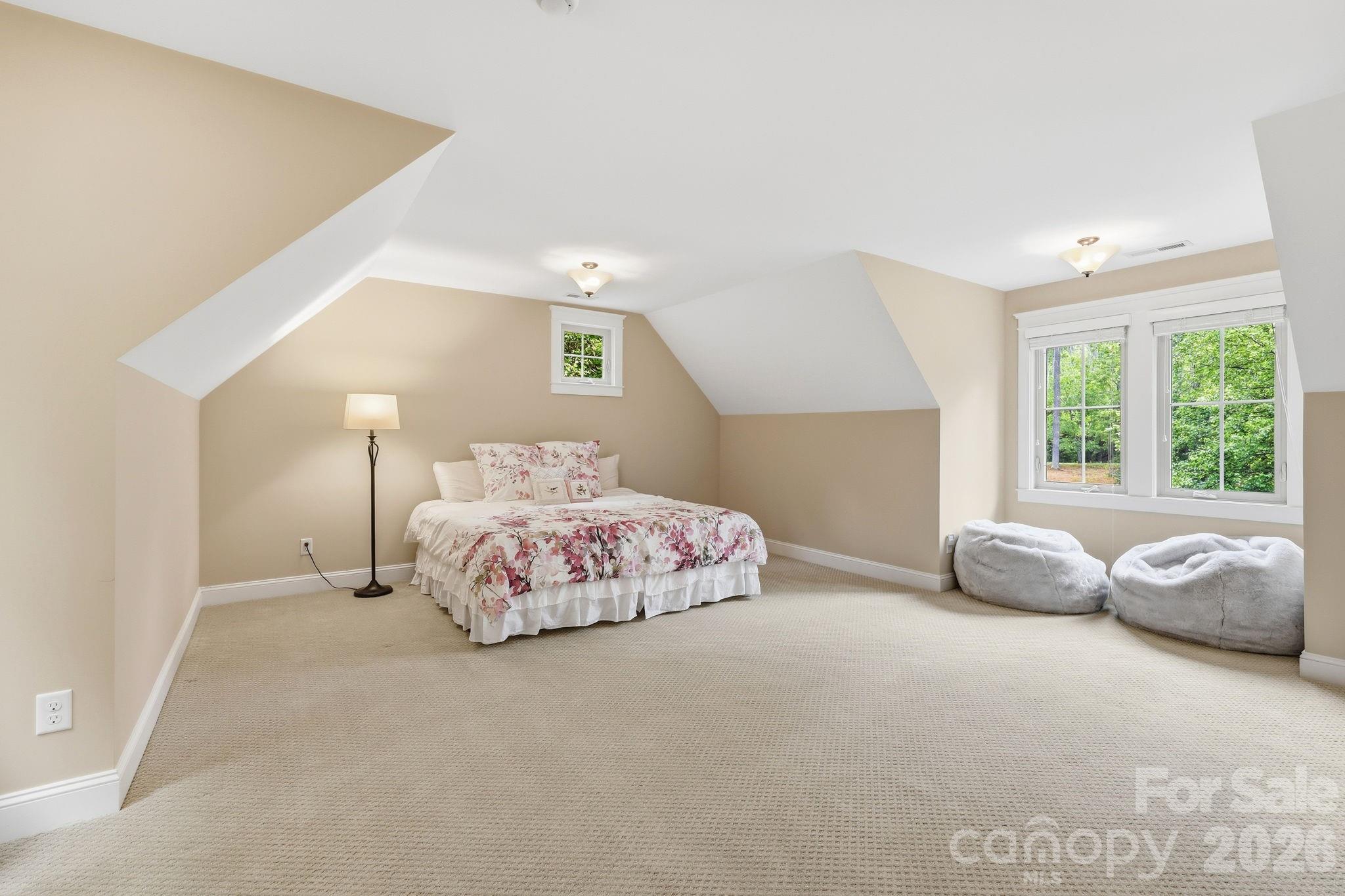 129 Orvis Stone Circle — Biltmore Lake