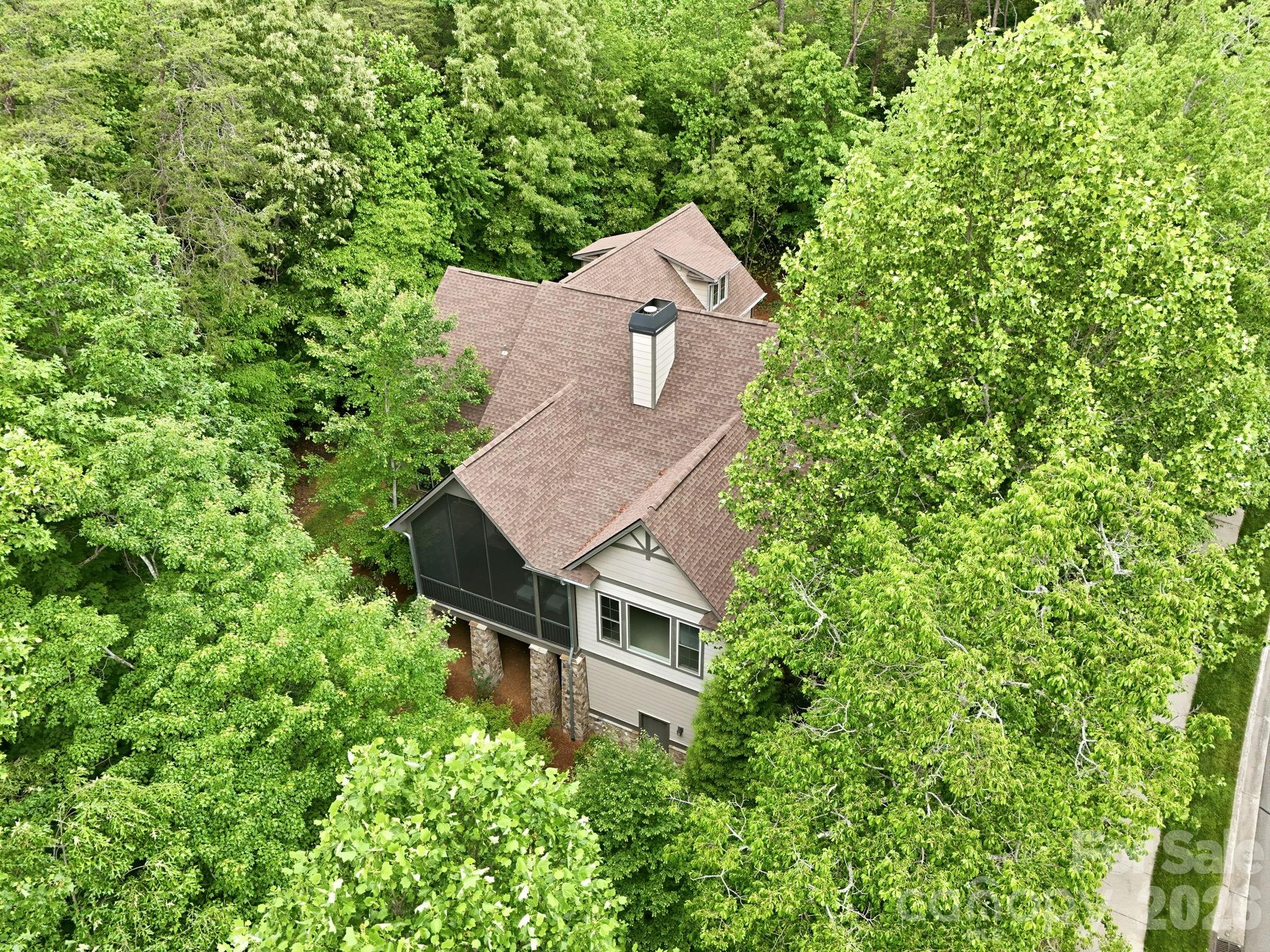 129 Orvis Stone Circle — Biltmore Lake