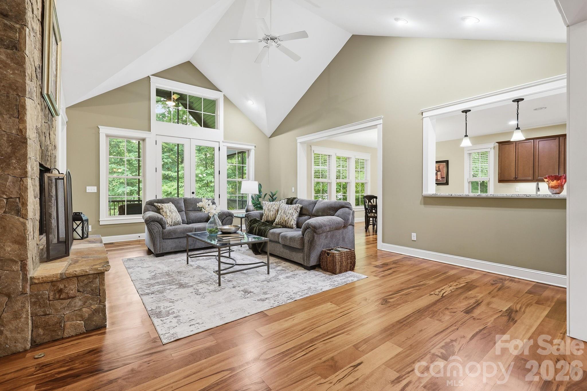 129 Orvis Stone Circle — Biltmore Lake