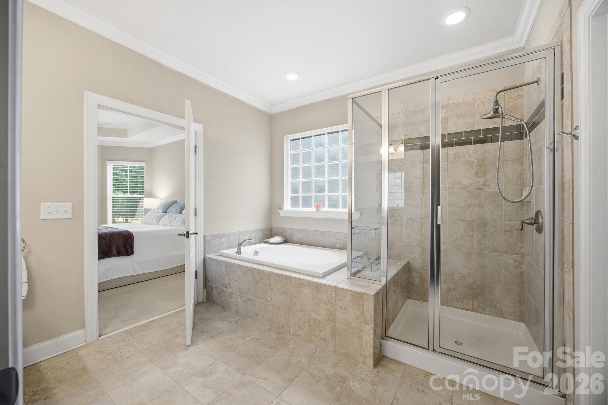 16024 Oxford Glenn Drive — Huntersville