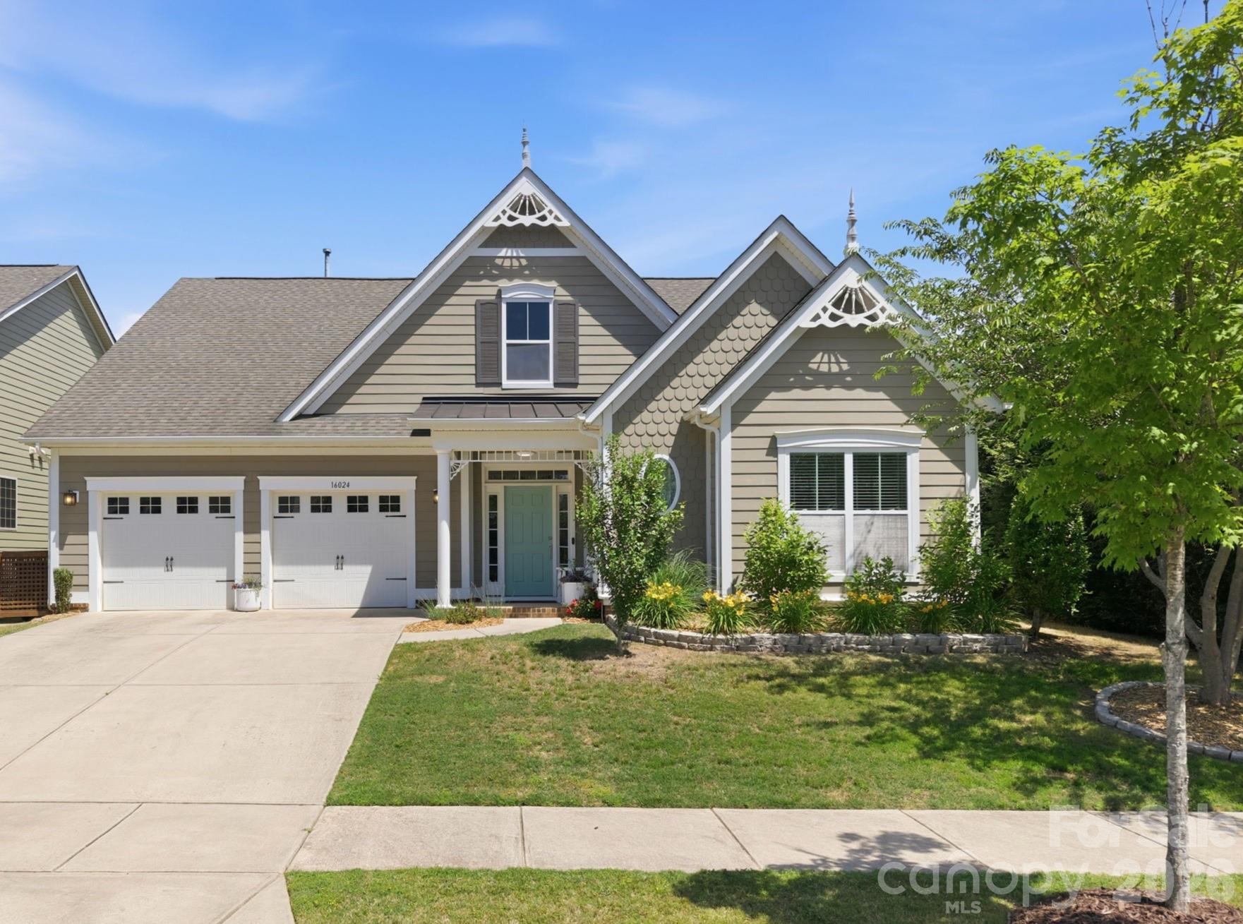 16024 Oxford Glenn Drive — Huntersville