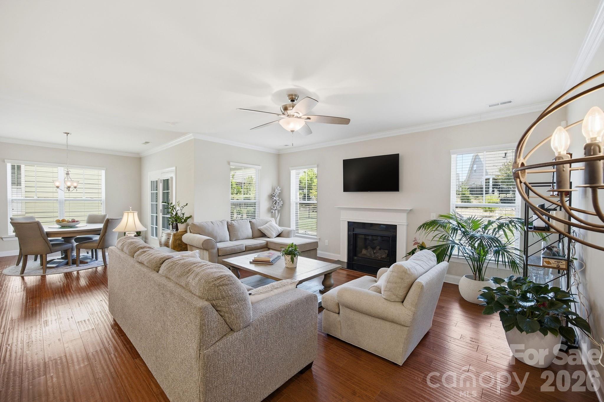 16024 Oxford Glenn Drive — Huntersville