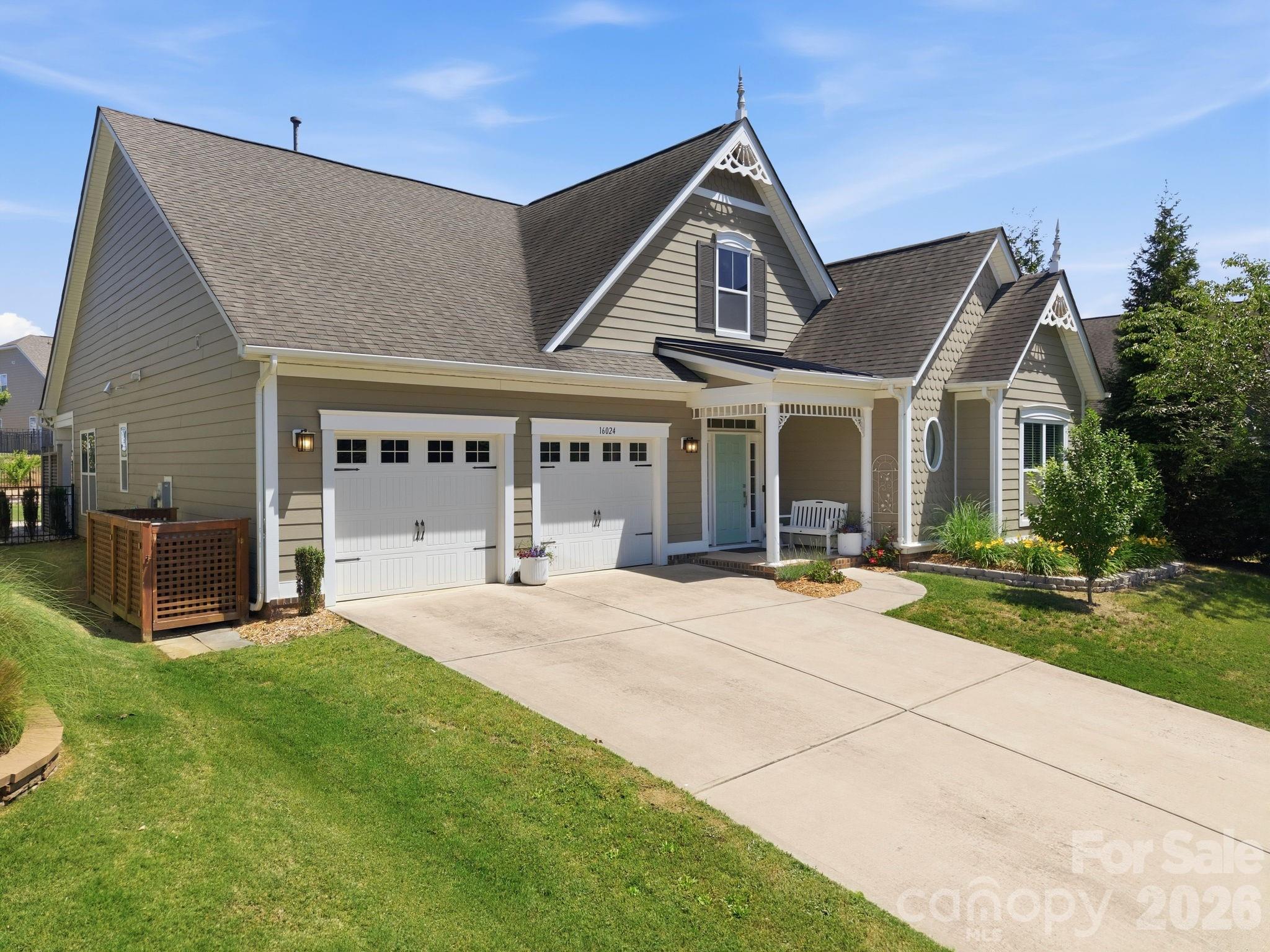16024 Oxford Glenn Drive — Huntersville