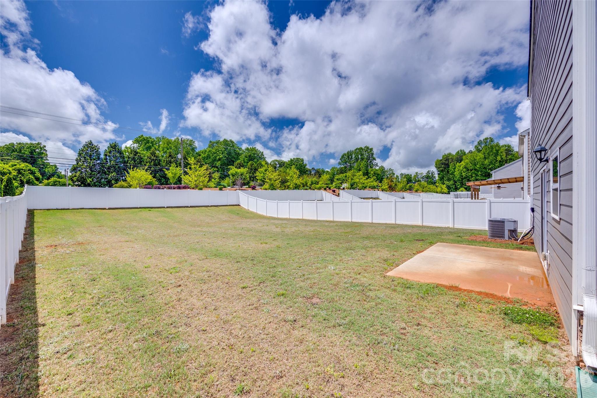 3513 Sycamore Crossing Court — Mount Holly