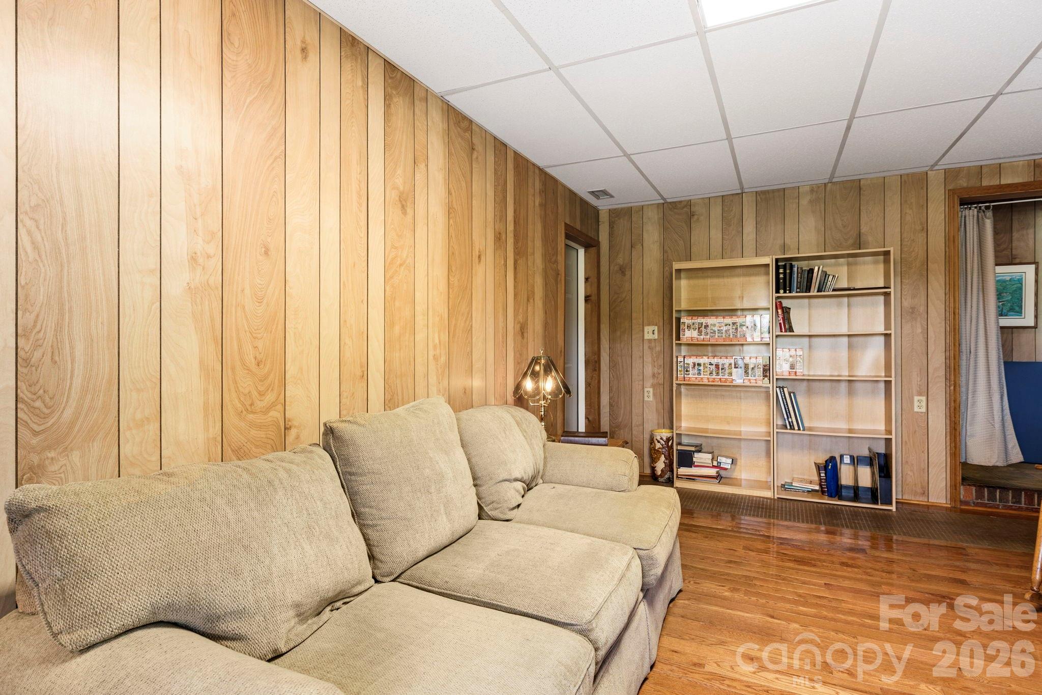 18 Hilda Lane — Mills River