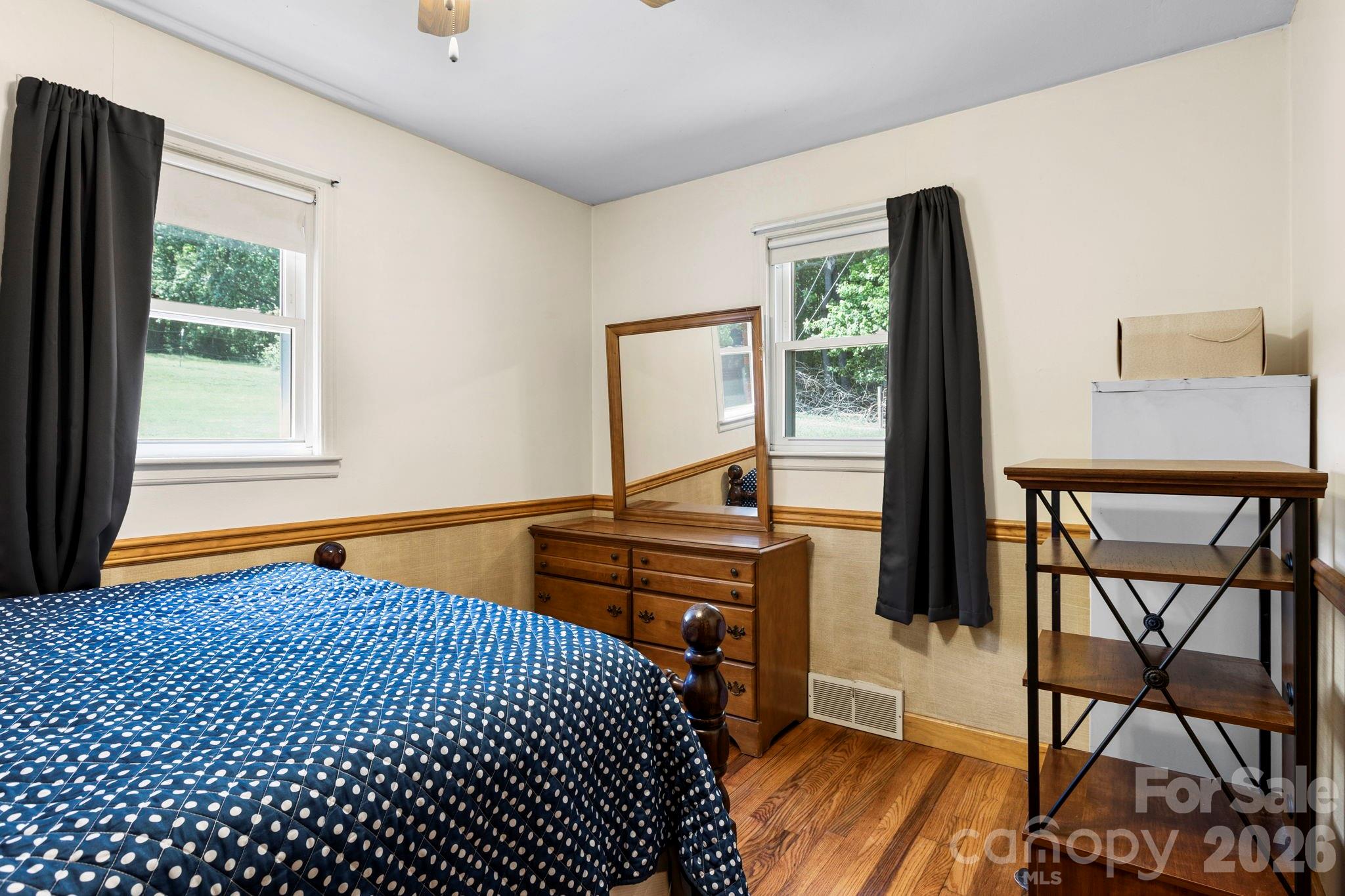 18 Hilda Lane — Mills River
