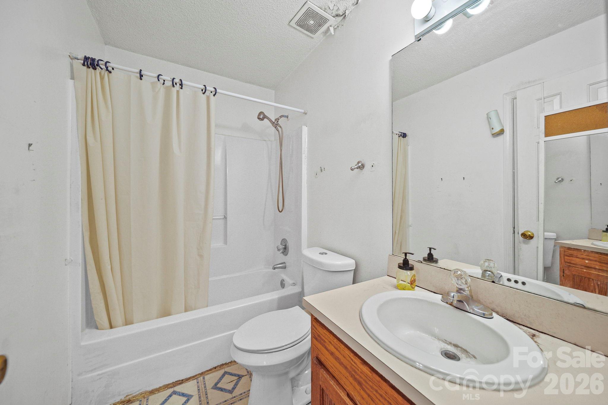 3311 Atlas Drive — Charlotte