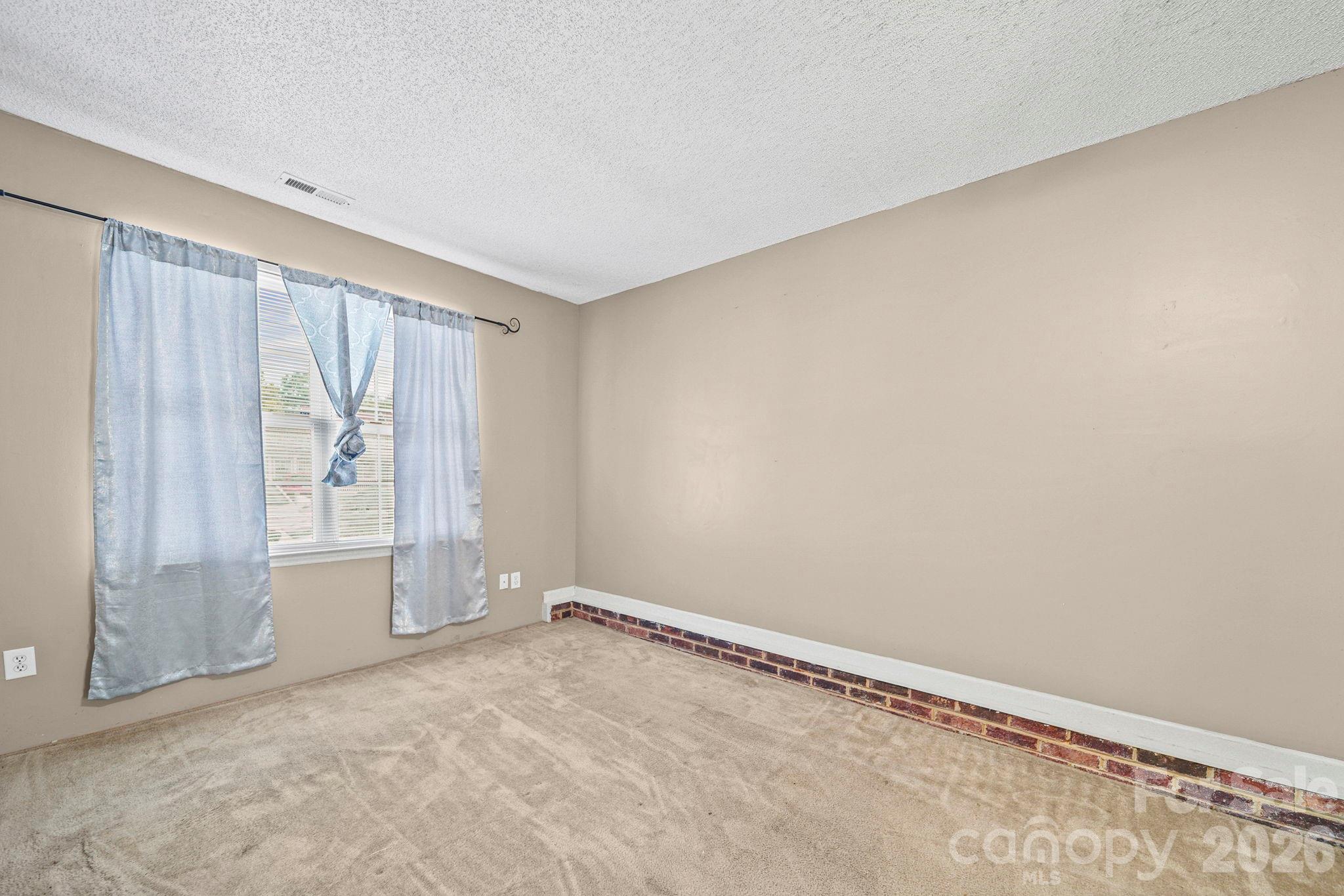 3311 Atlas Drive — Charlotte