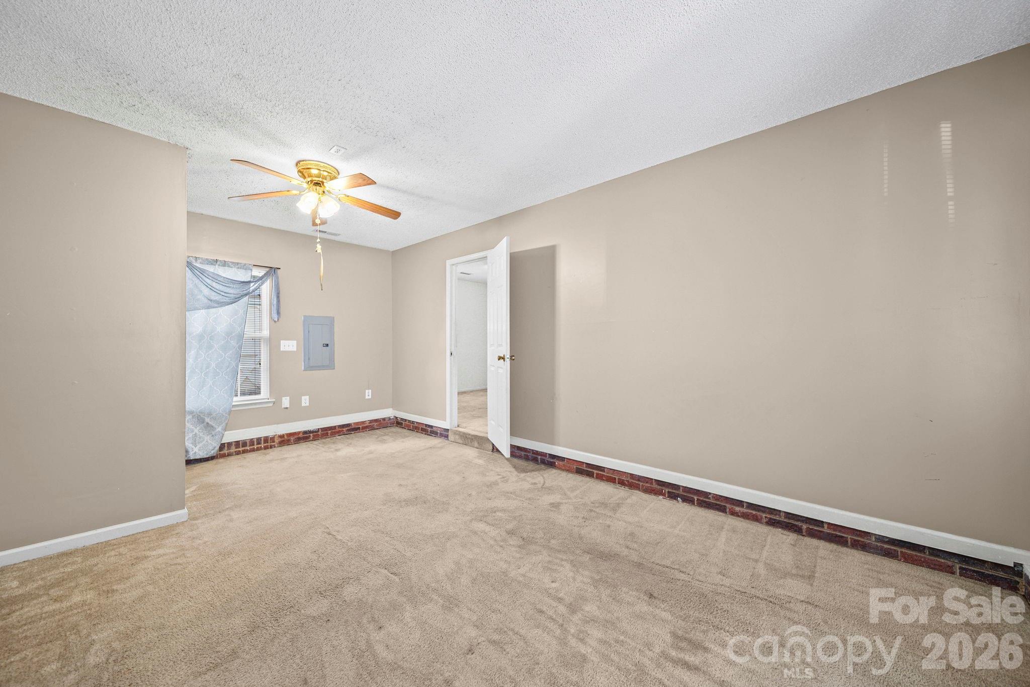 3311 Atlas Drive — Charlotte
