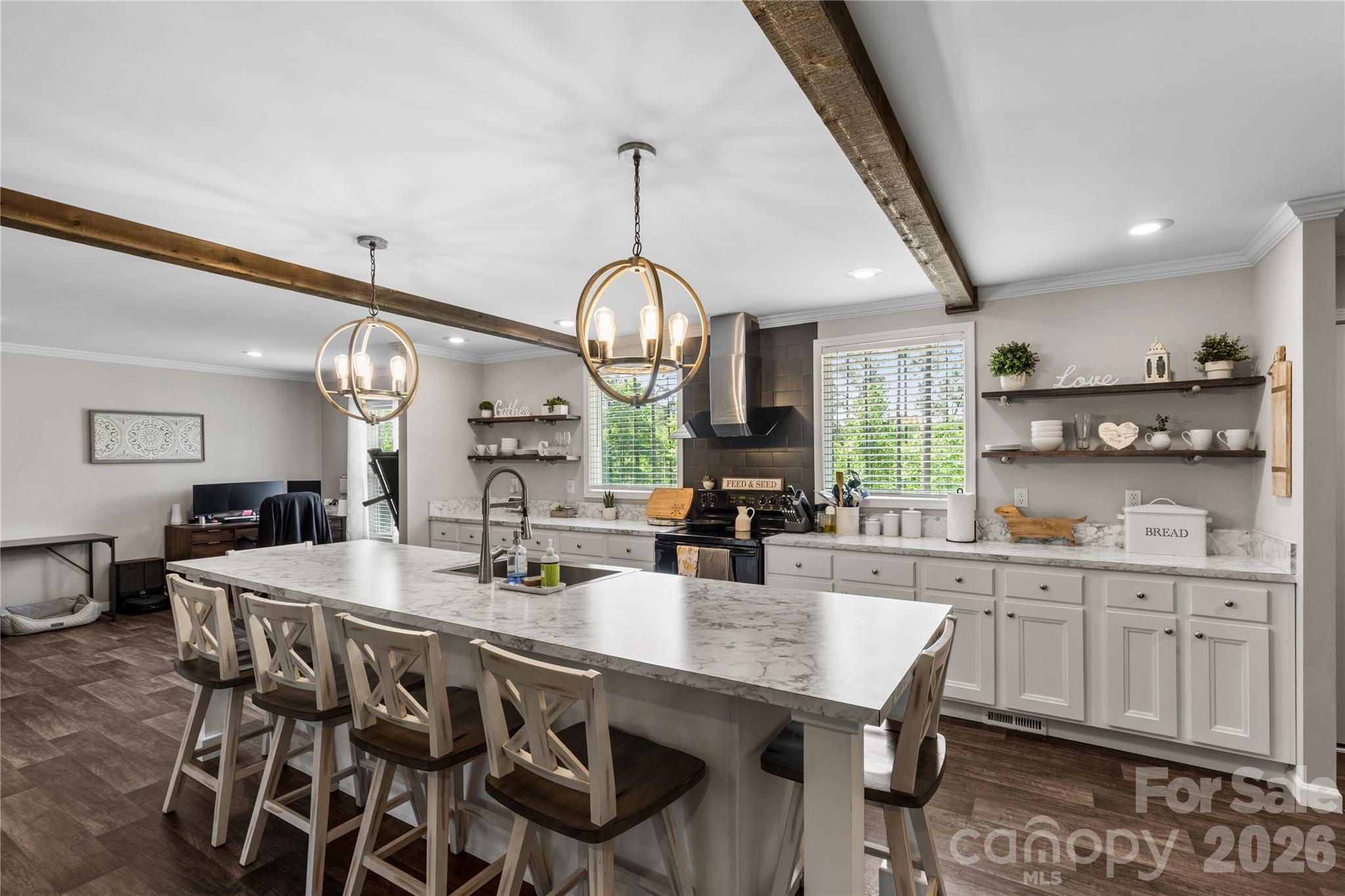 412 Mullinax Circle — Blacksburg