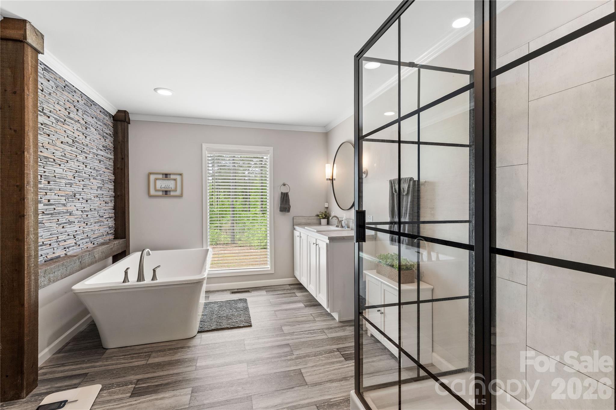 412 Mullinax Circle — Blacksburg
