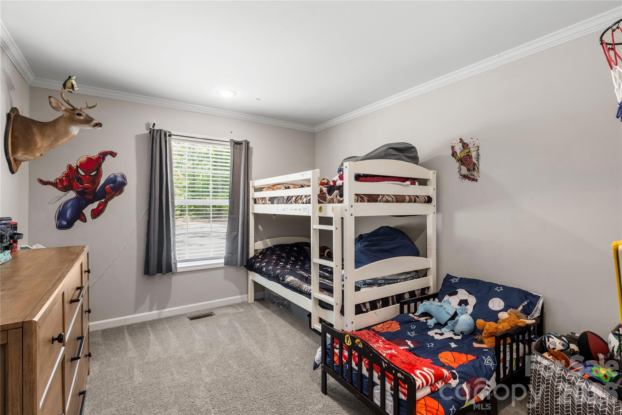 412 Mullinax Circle — Blacksburg