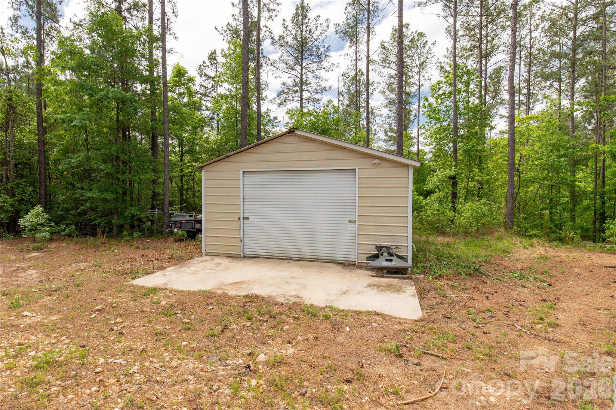 412 Mullinax Circle — Blacksburg