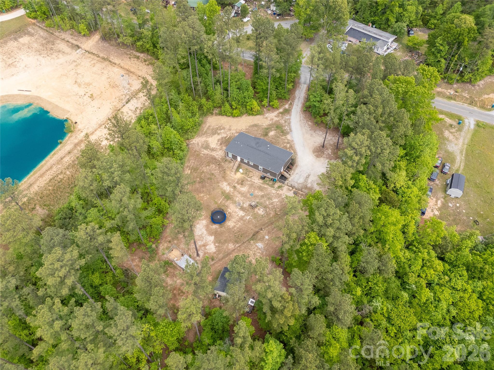 412 Mullinax Circle — Blacksburg