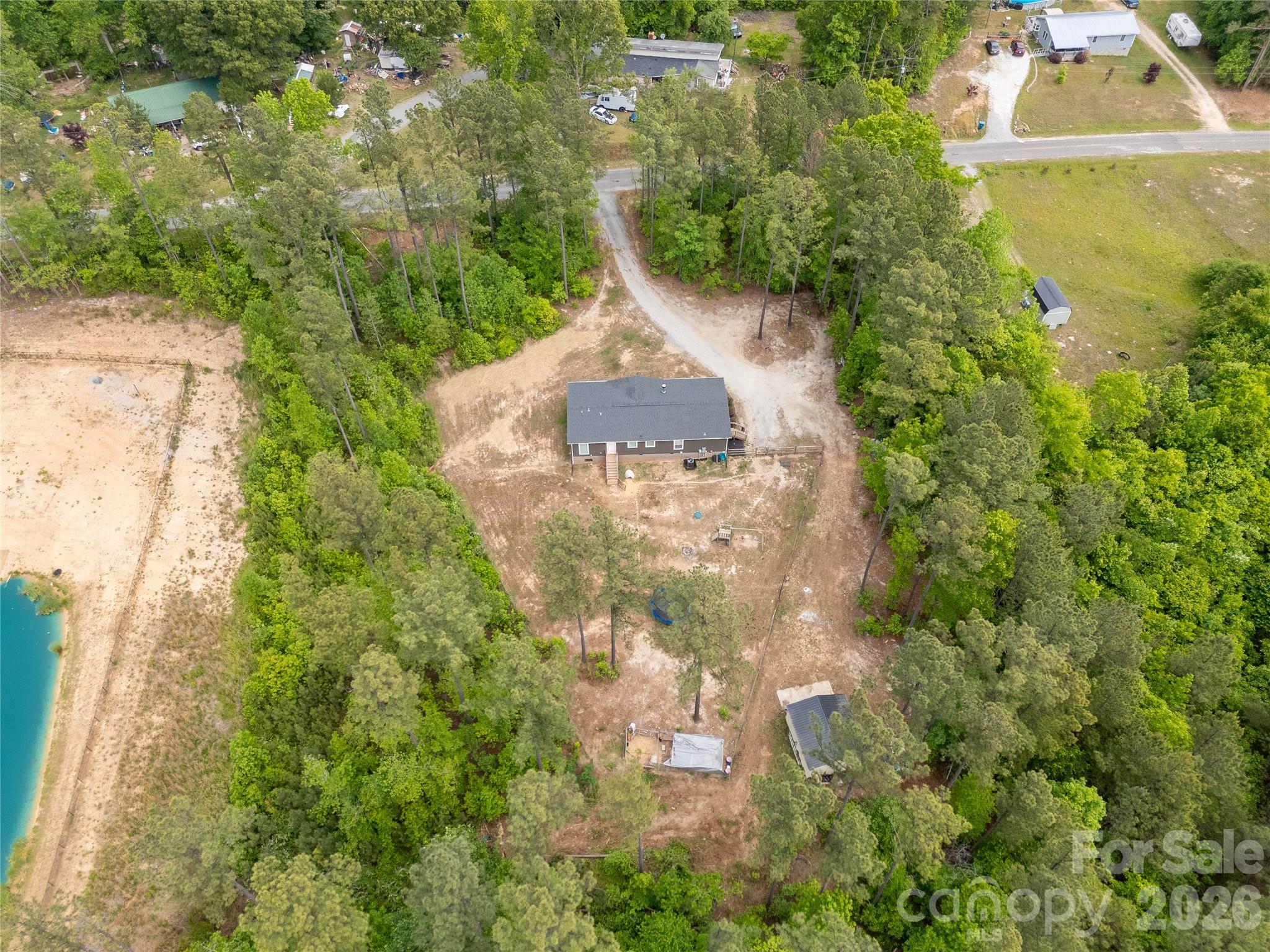 412 Mullinax Circle — Blacksburg