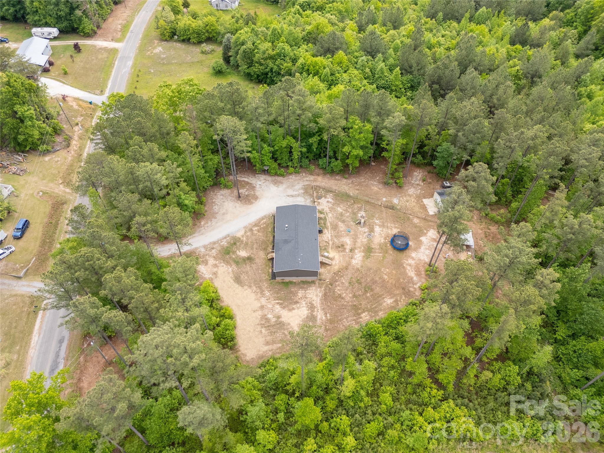 412 Mullinax Circle — Blacksburg