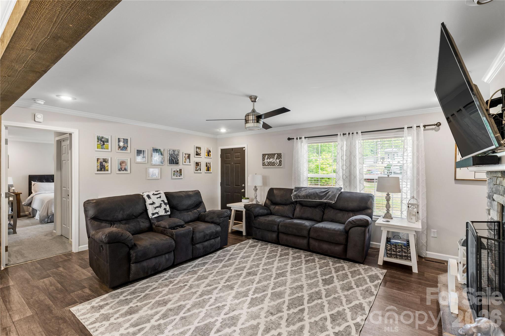 412 Mullinax Circle — Blacksburg