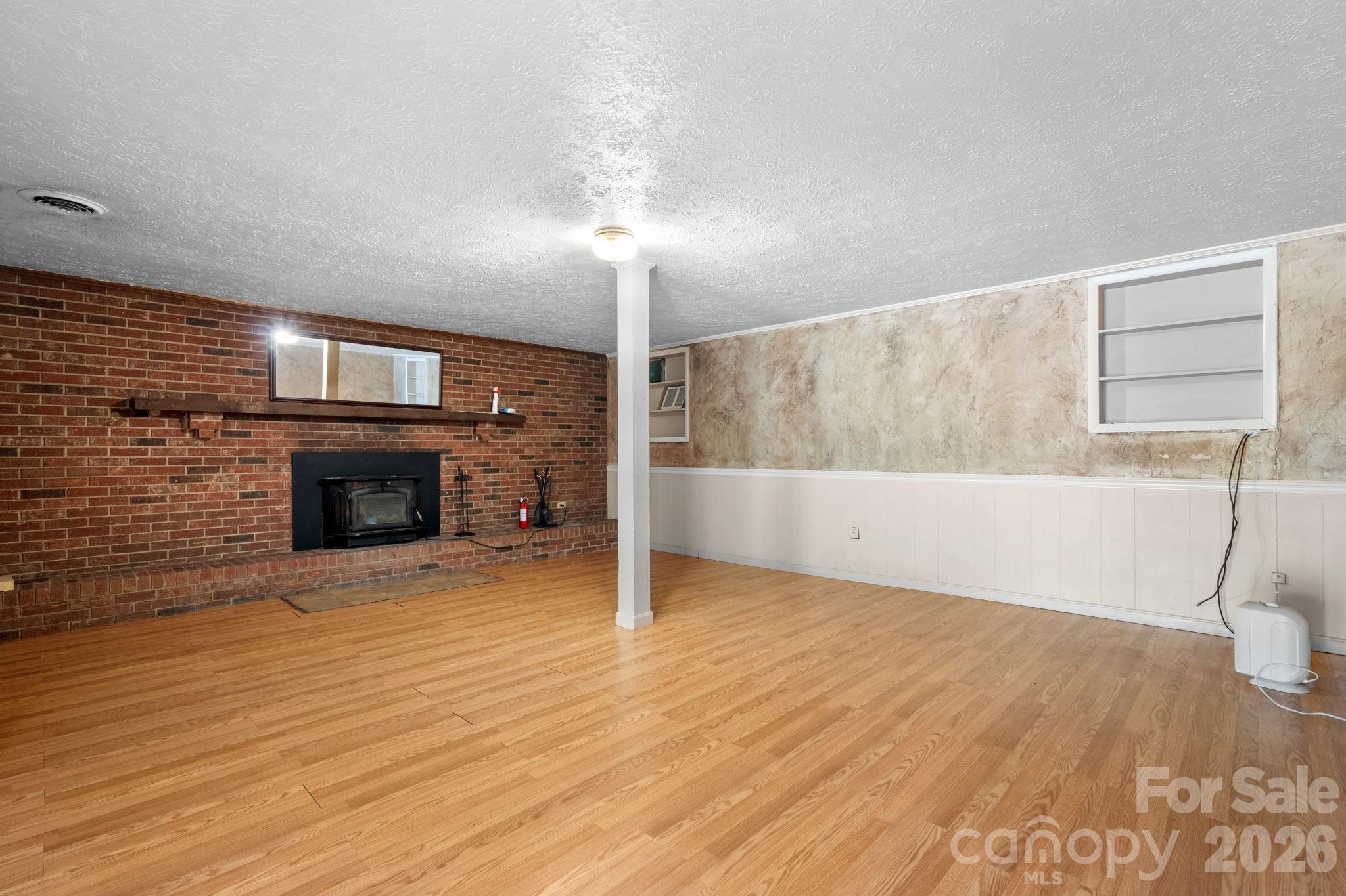 2113 White Pine Drive — Granite Falls