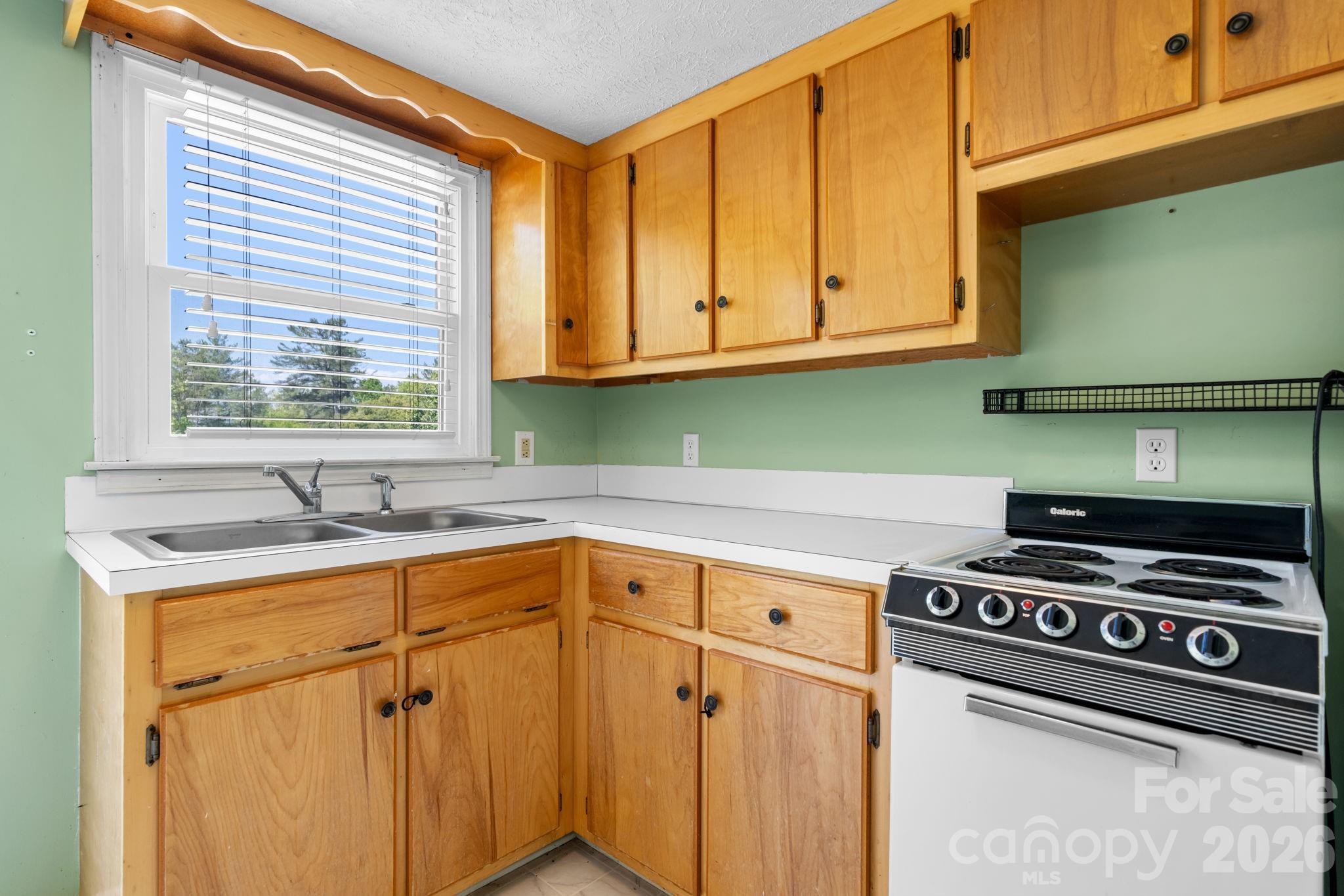 2113 White Pine Drive — Granite Falls