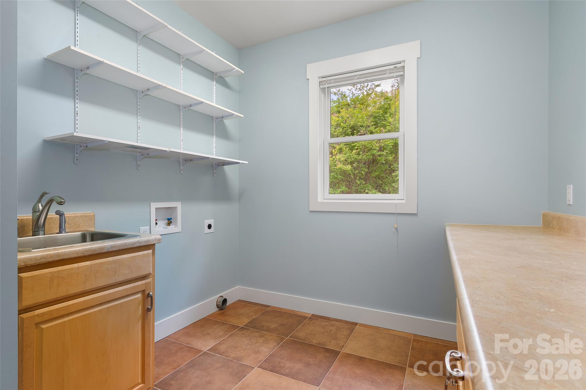 136 Mystic Way — Canton
