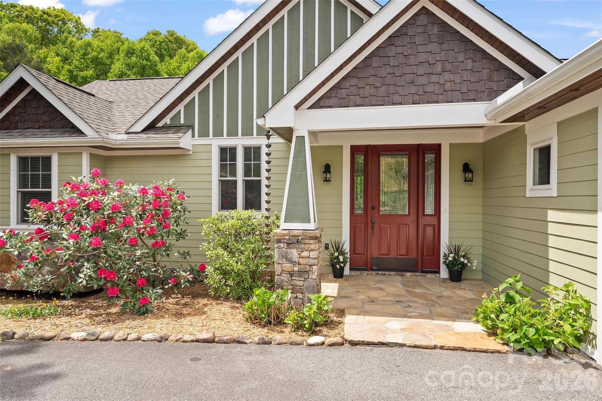 136 Mystic Way — Canton