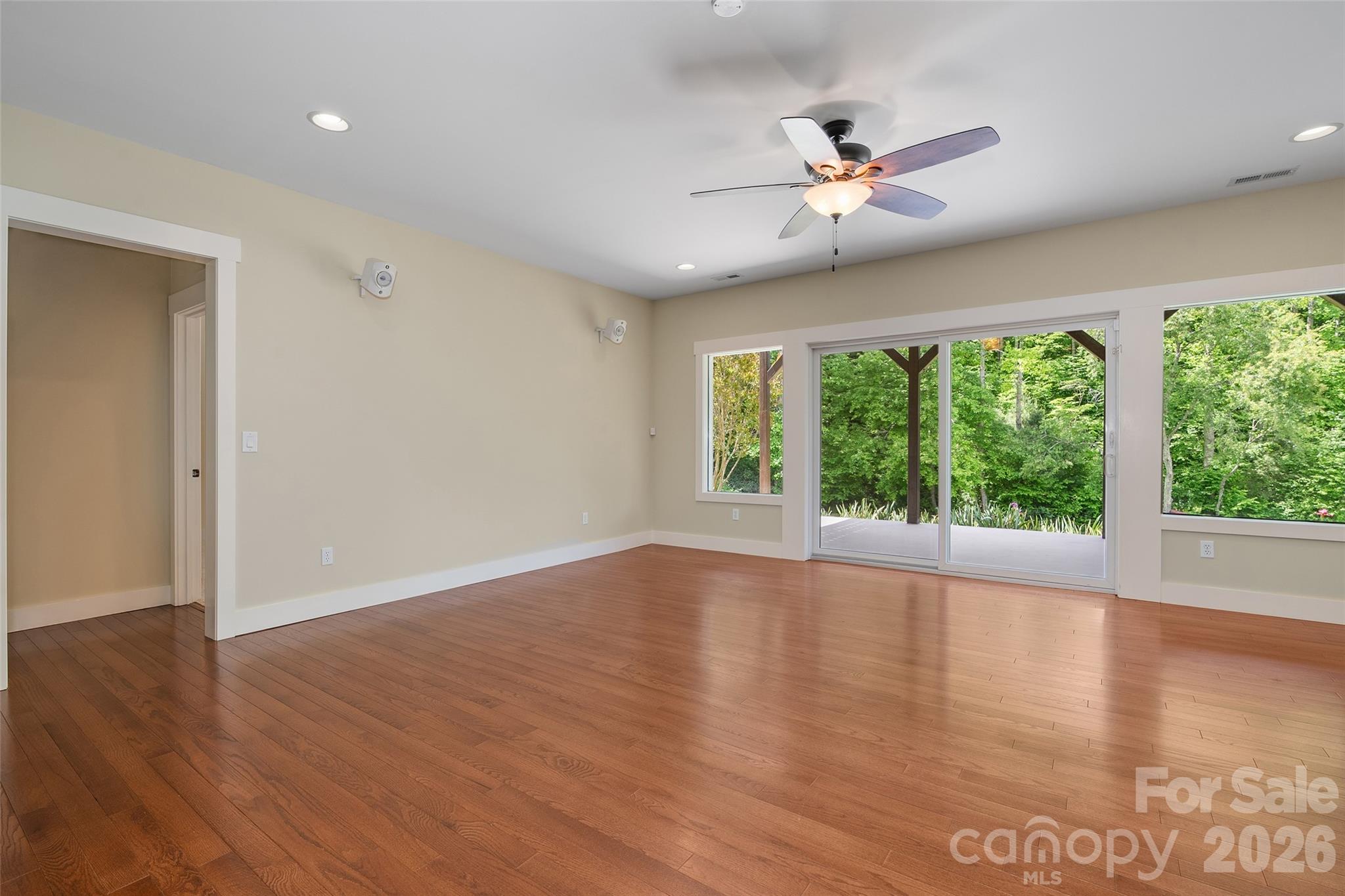 136 Mystic Way — Canton