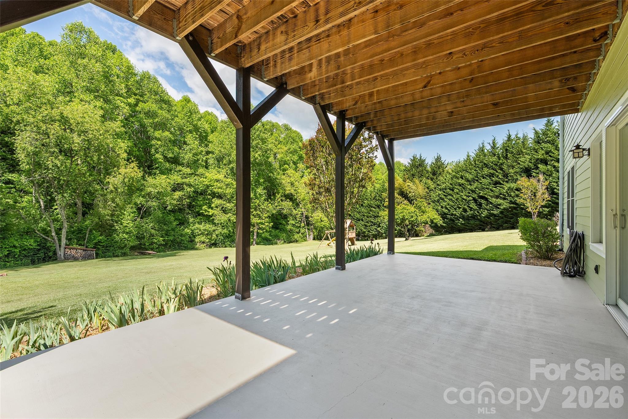 136 Mystic Way — Canton