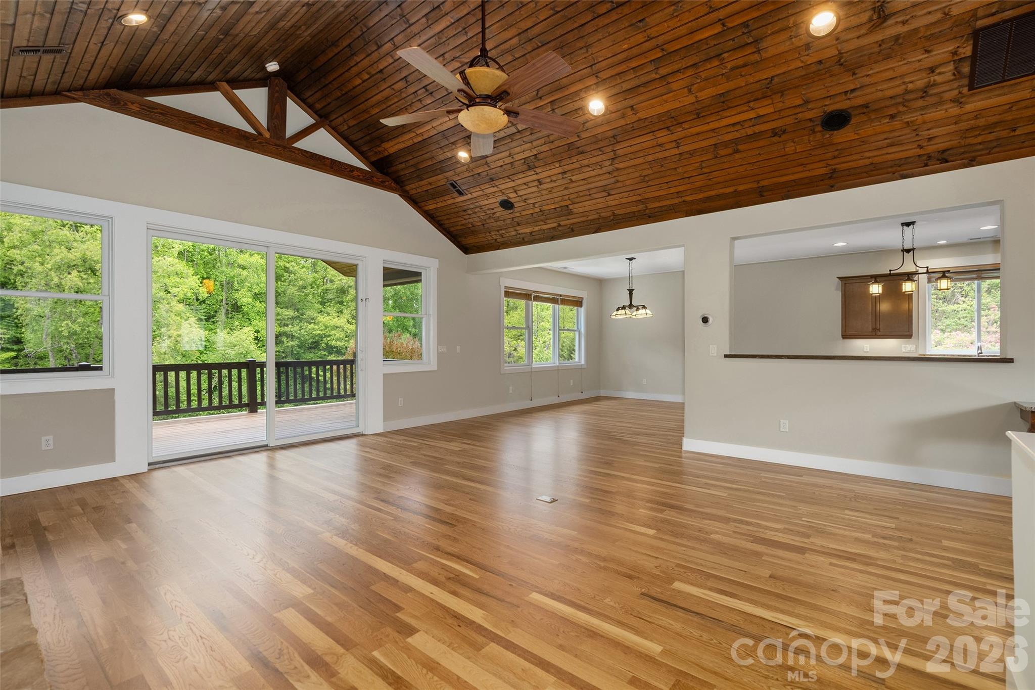 136 Mystic Way — Canton