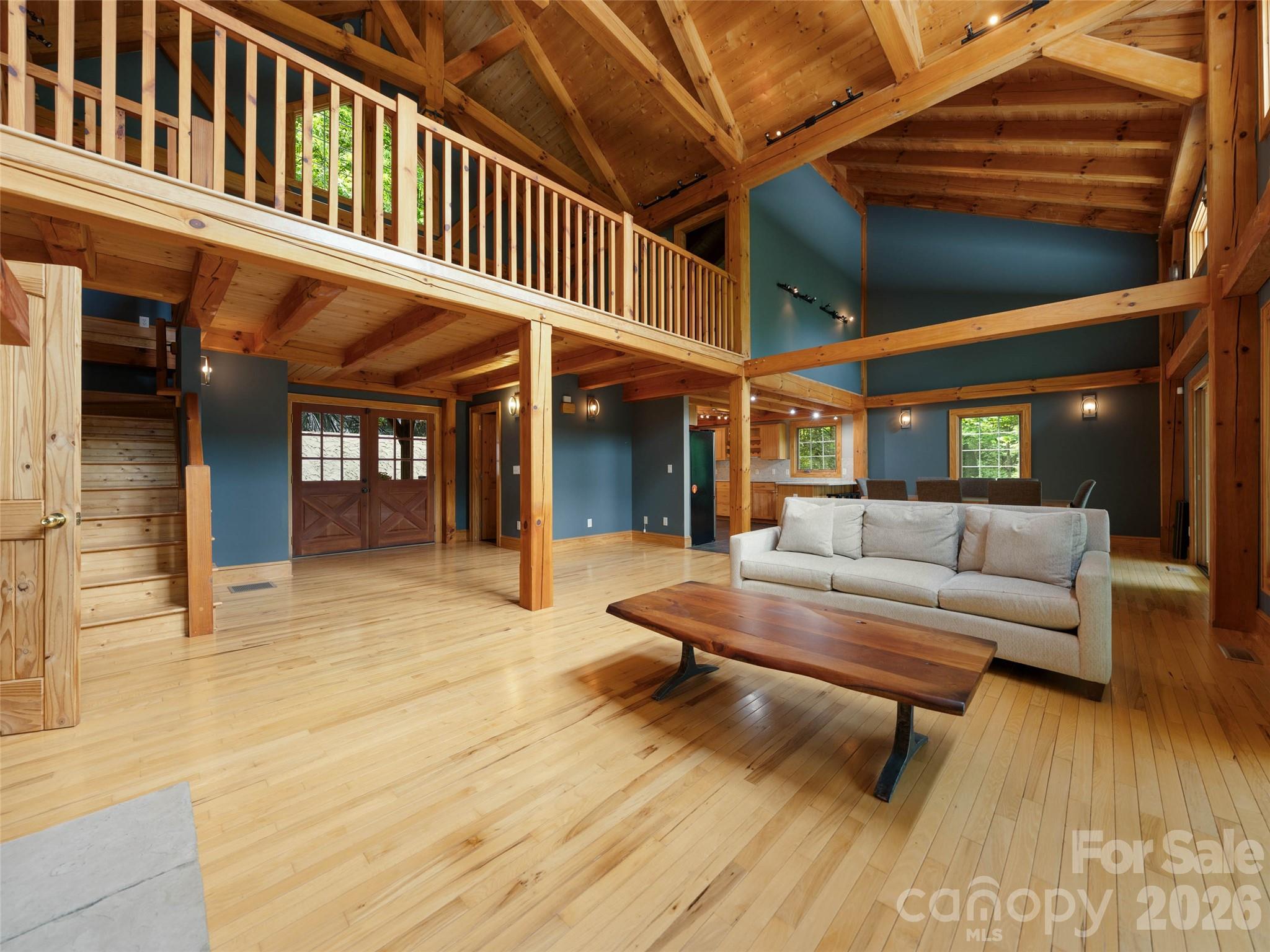 82 Red Oak Drive — Mills River